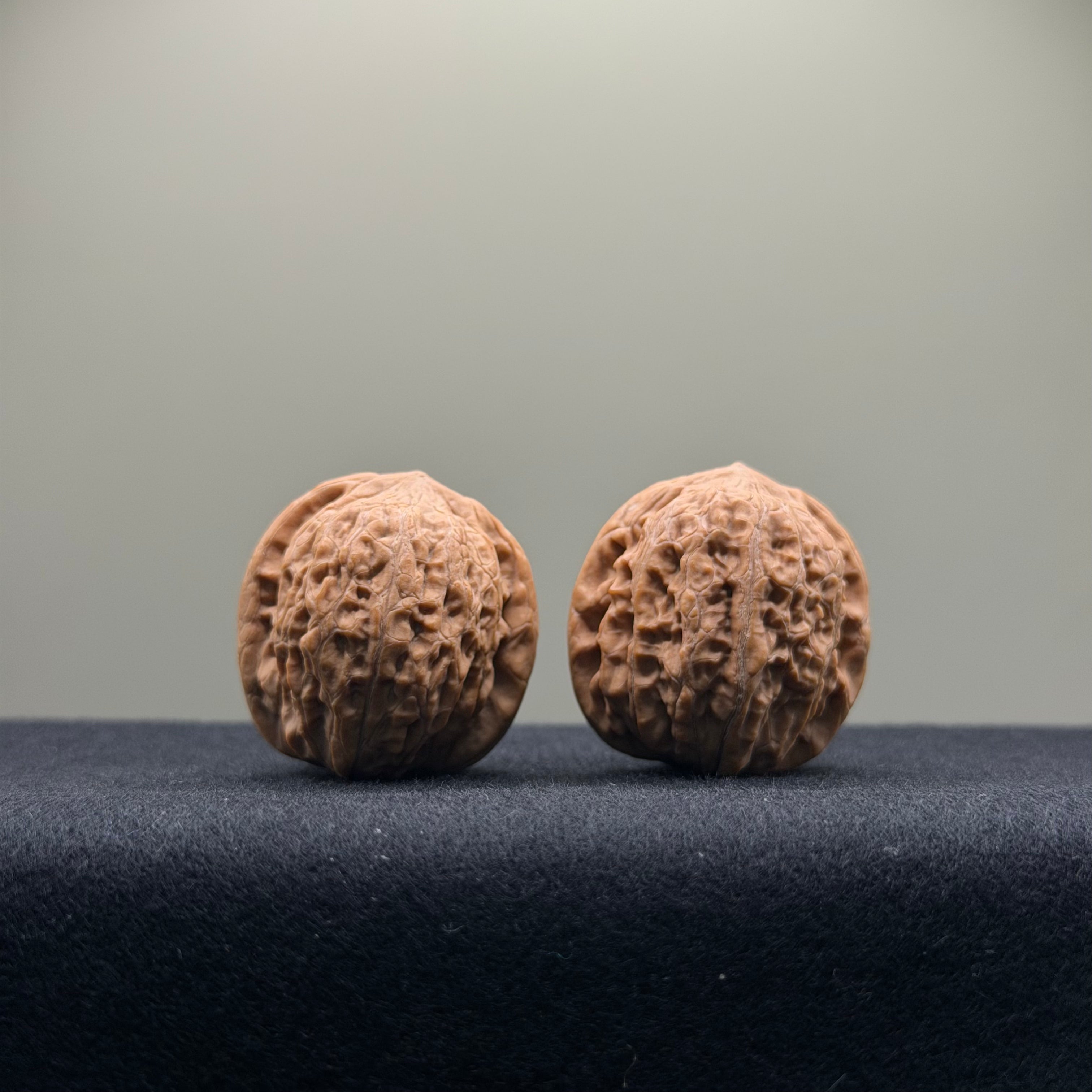 Mini Iron Hammer Wenwan Walnut · 31mm · Natural · Entry Ritual