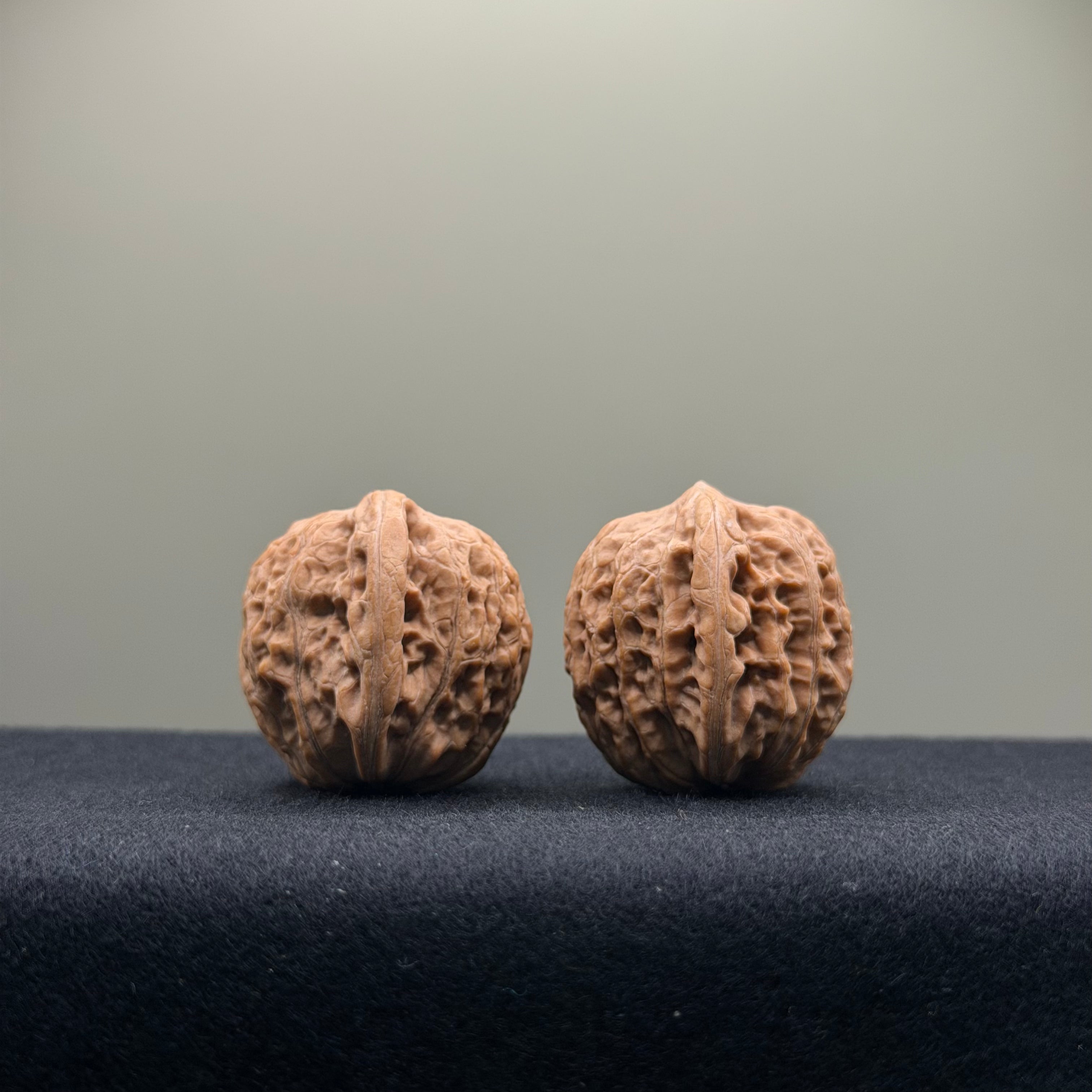 Mini Iron Hammer Wenwan Walnut · 31mm · Natural · Entry Ritual