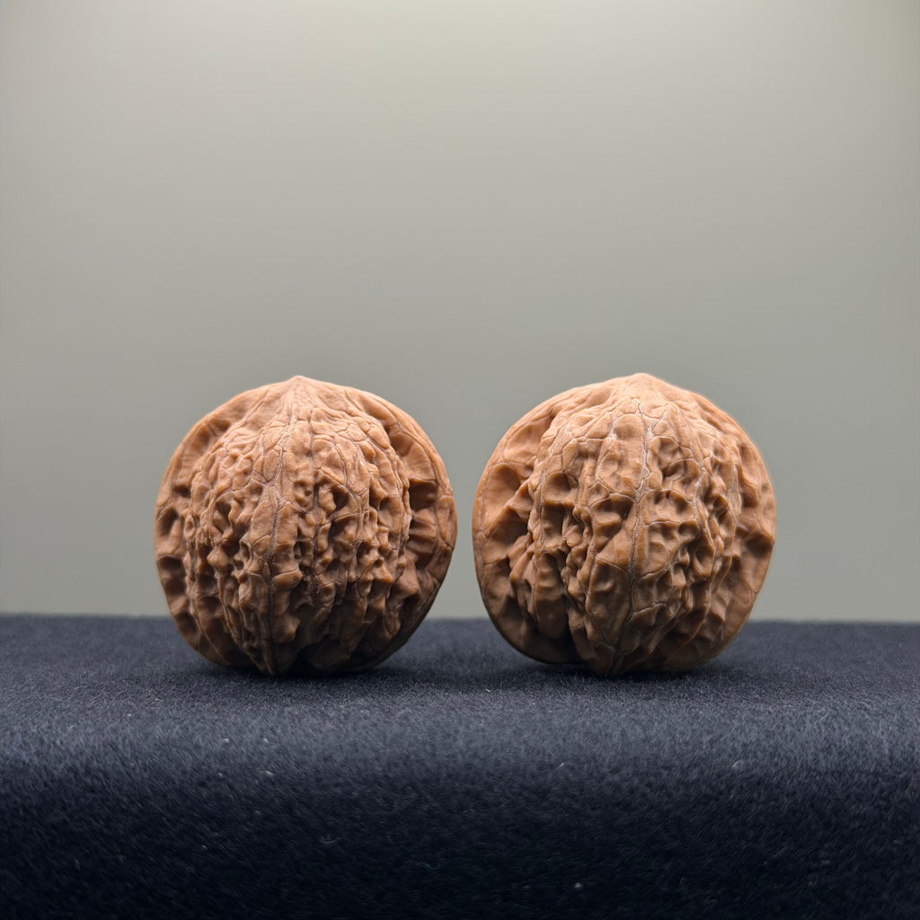 Mini Iron Hammer Wenwan Walnut · 33mm · Natural · Entry Ritual