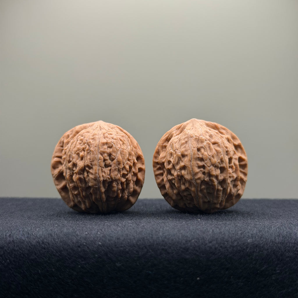 Mini Iron Hammer Wenwan Walnut · 33mm · Natural · Entry Ritual