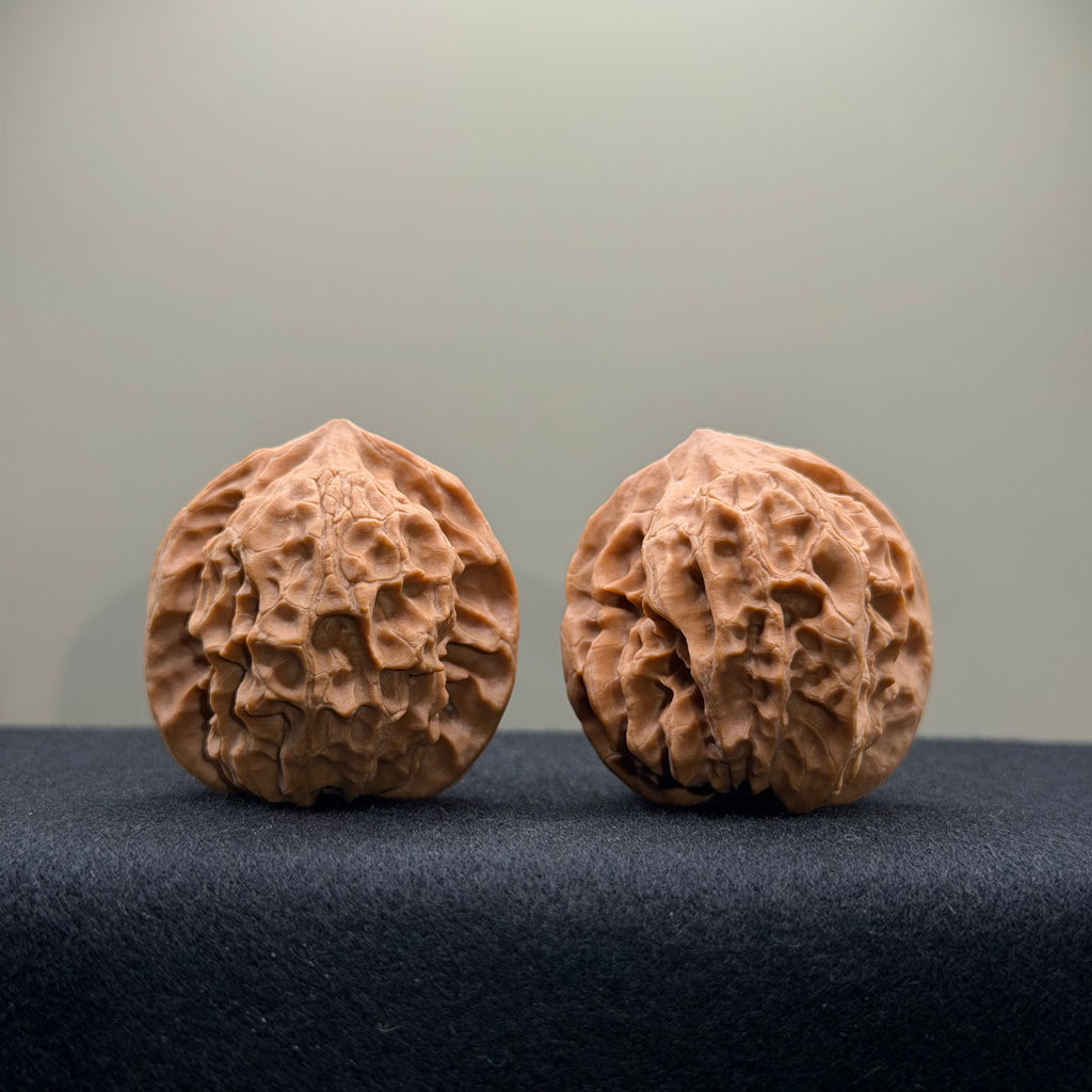 WalnutRitual Exclusive · First Love Wenwan Walnut · 38mm · Natural · Entry Ritual