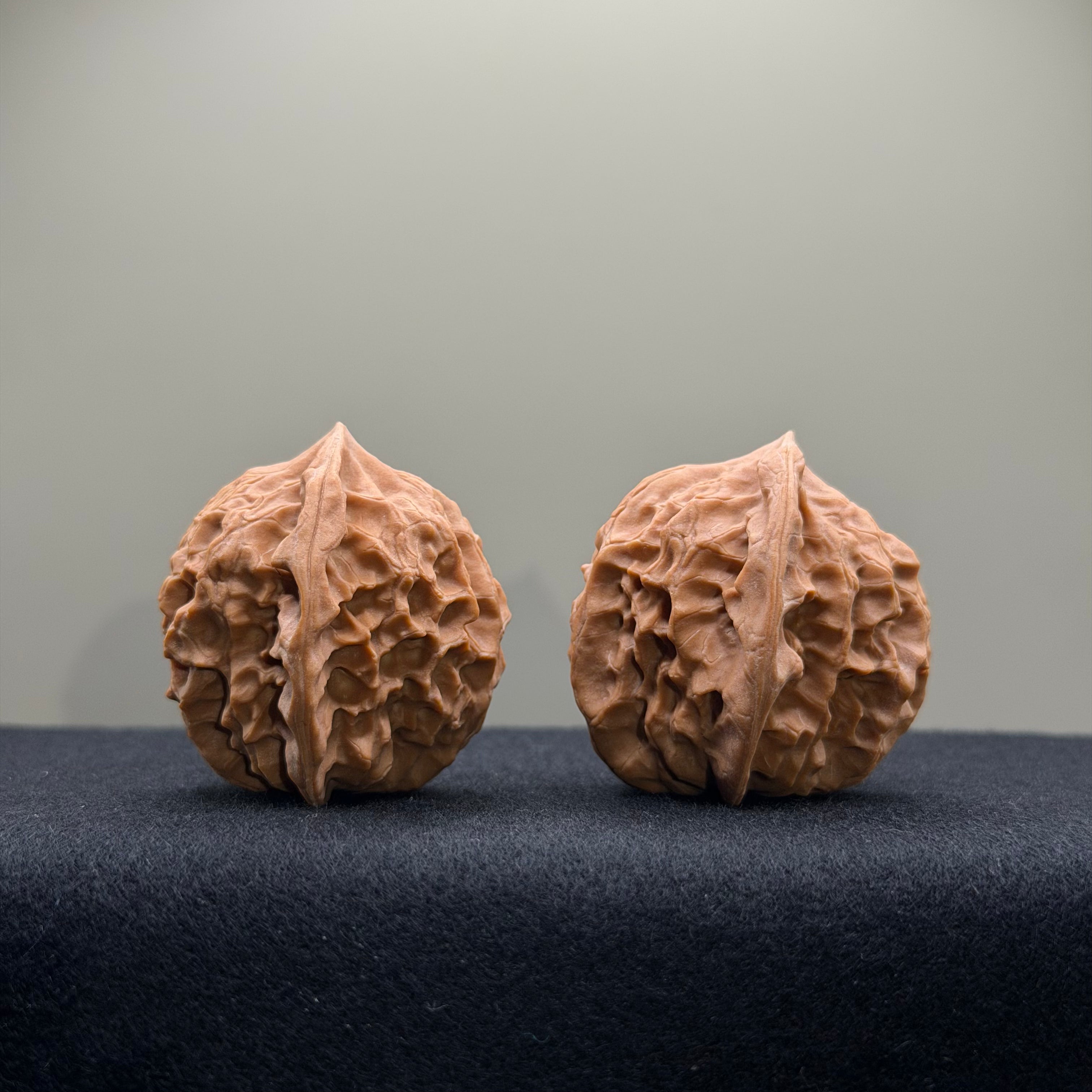 WalnutRitual Exclusive · First Love Wenwan Walnut · 38mm · Natural · Entry Ritual