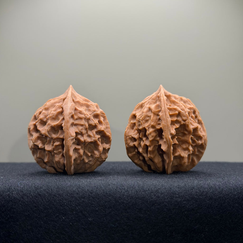 WalnutRitual Exclusive · First Love Wenwan Walnut · 39mm · Natural · Select Ritual