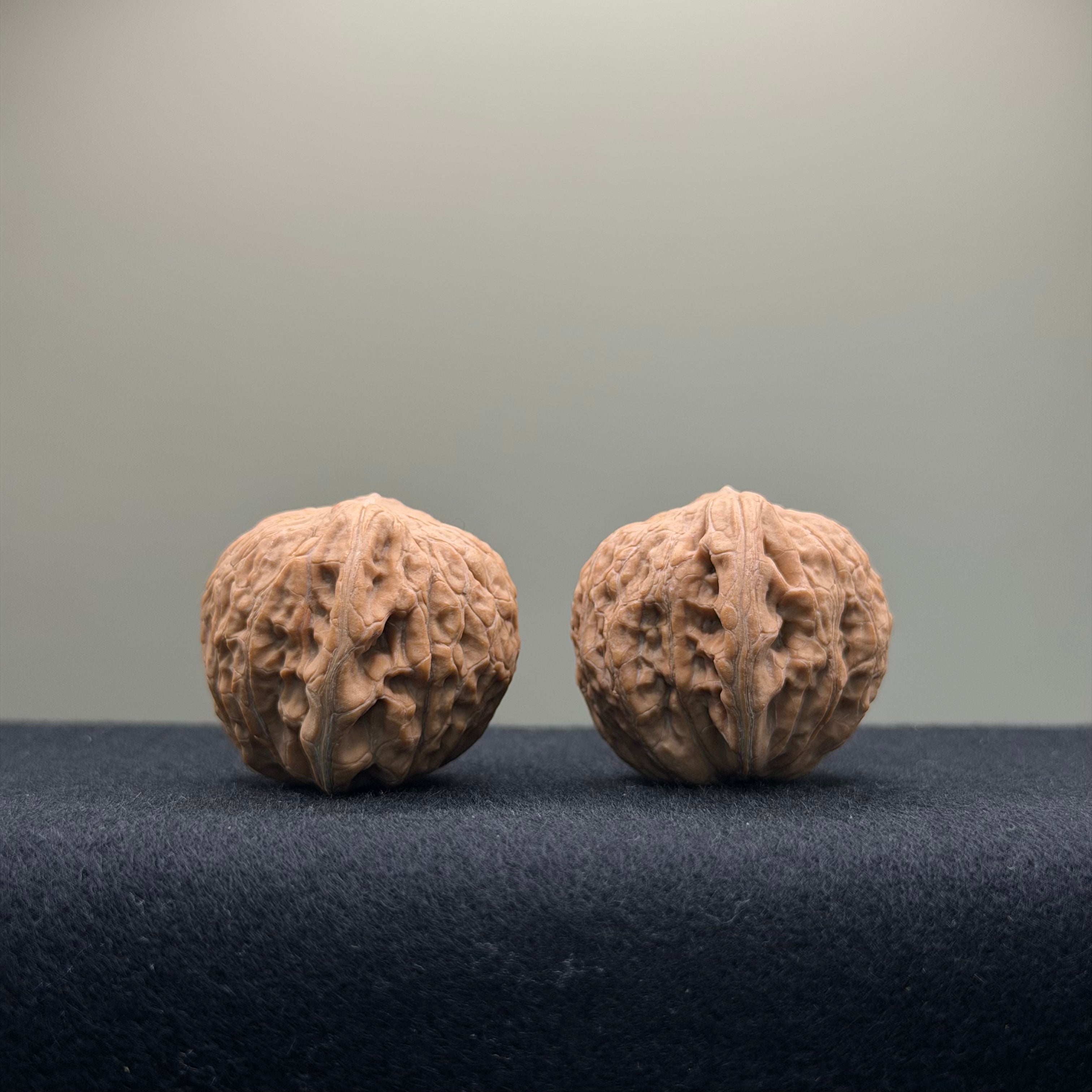 Mini Iron Hammer Wenwan Walnut · 35mm · Natural · Entry Ritual