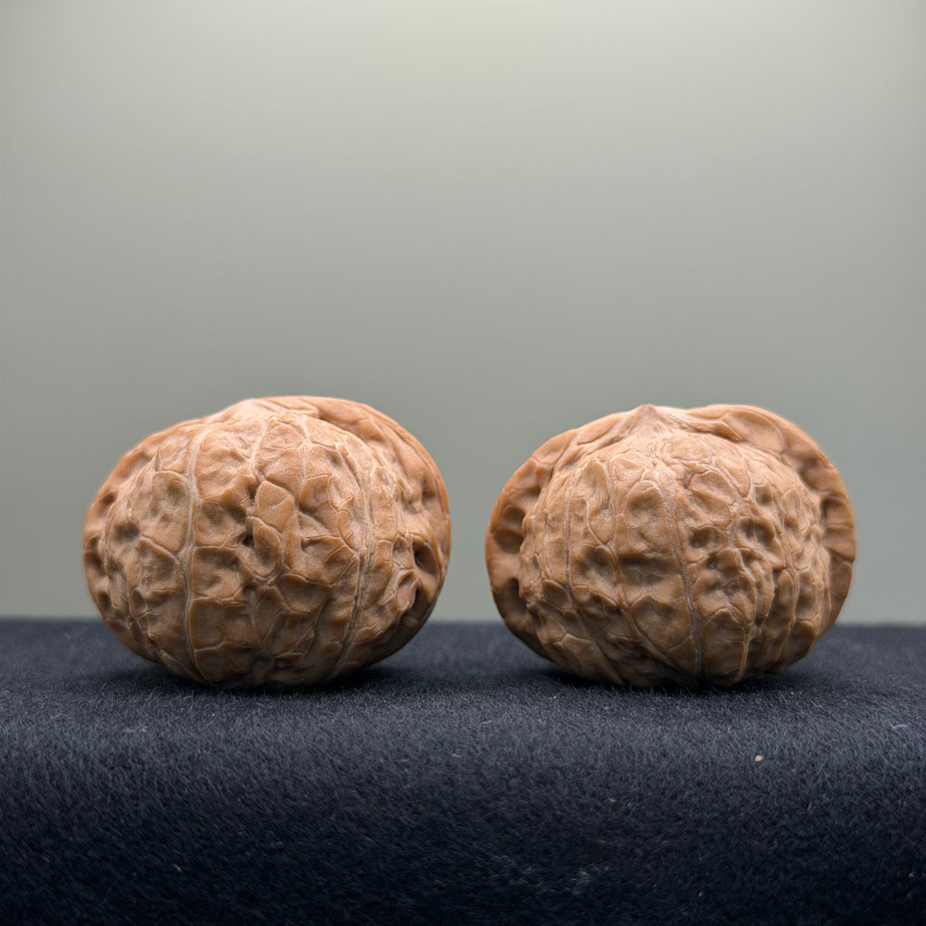 Pumpkin Wenwan Walnut · 39mm · Natural · Select Ritual