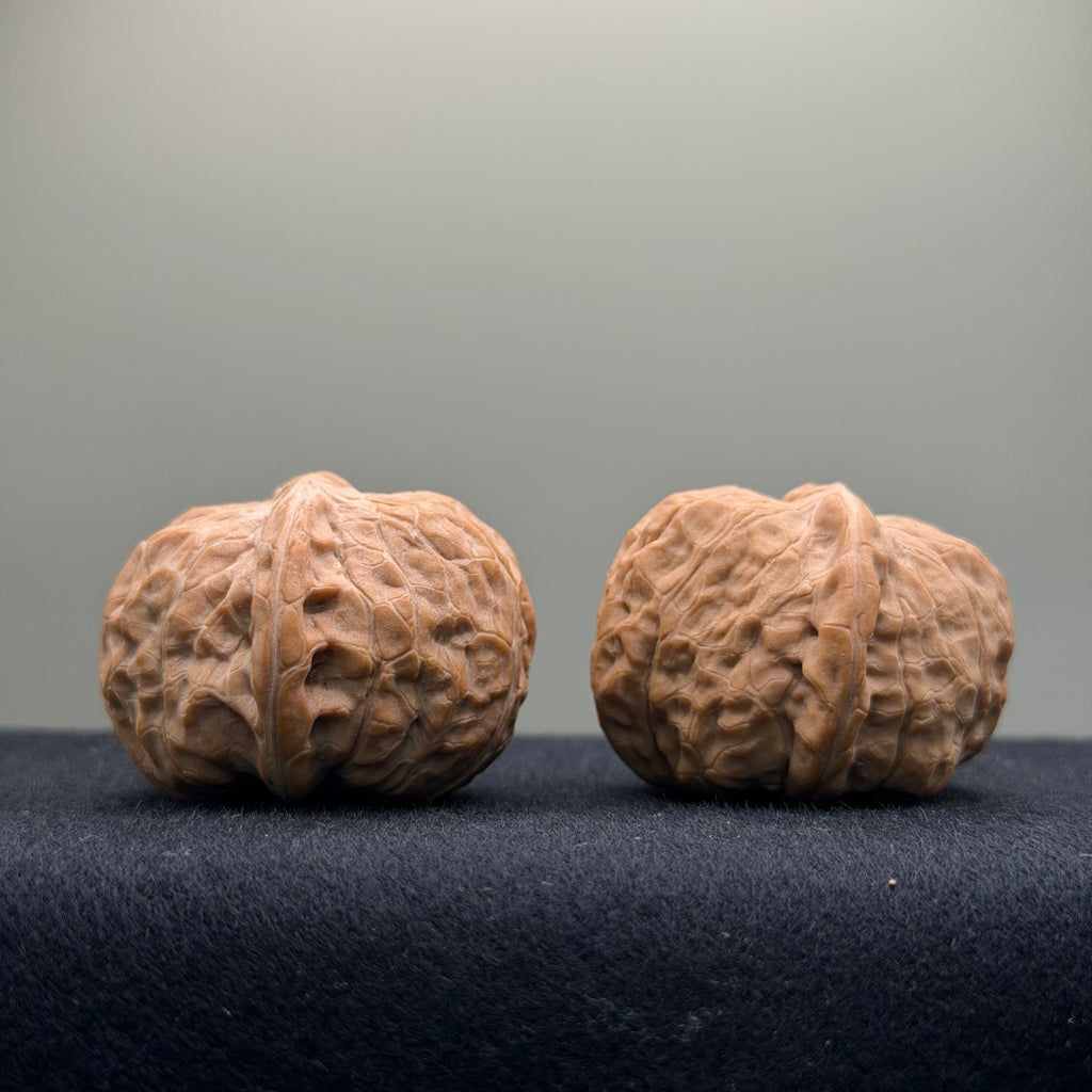 Pumpkin Wenwan Walnut · 39mm · Natural · Select Ritual