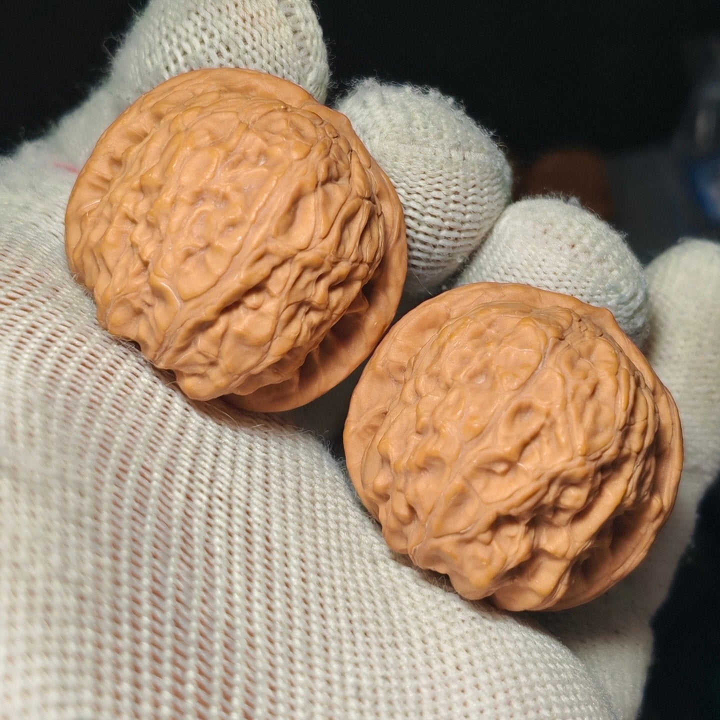 Mini QianLong Millstone Wenwan Walnut · 32mm · Natural · Sourcing Pick