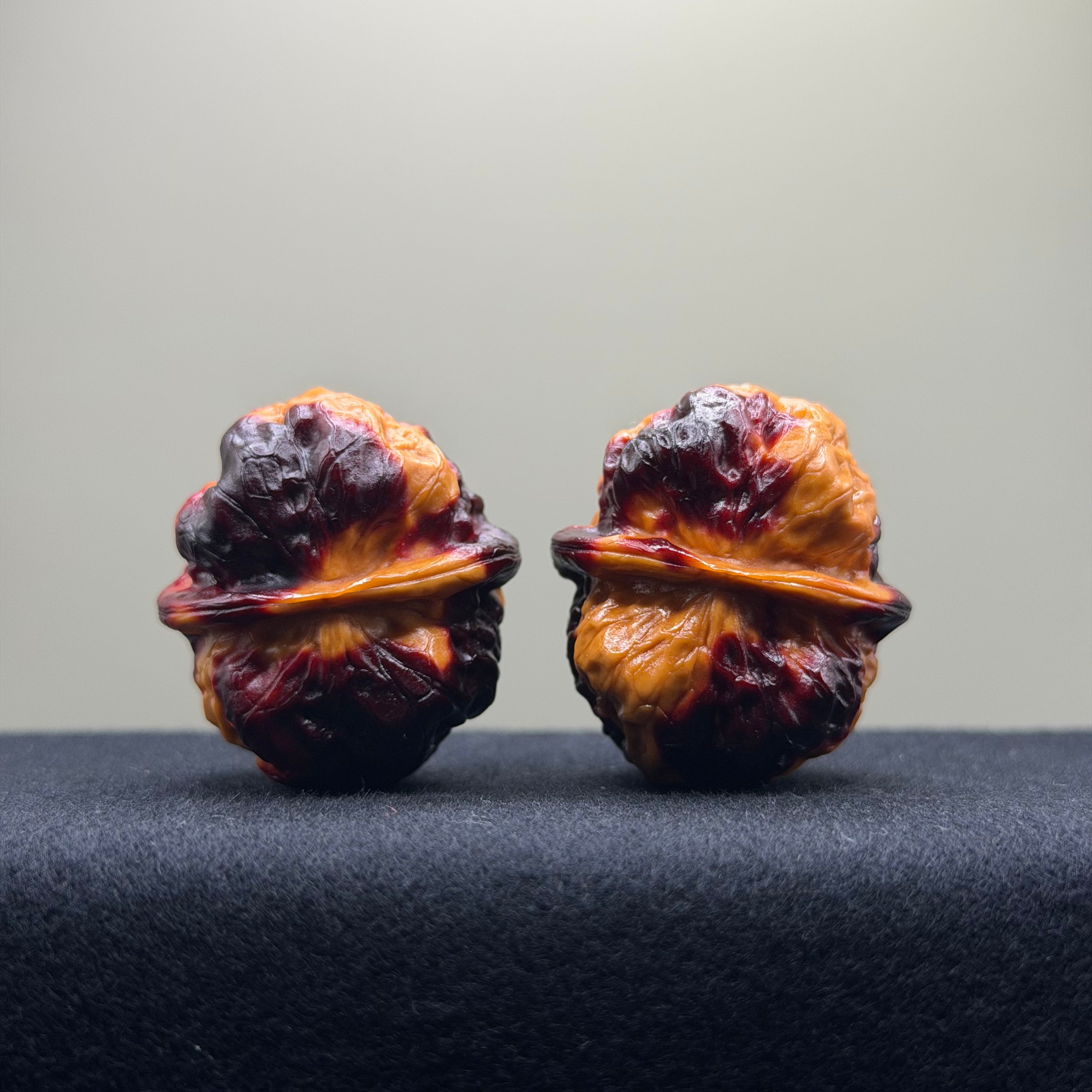 Rainbow Cliff Ingot Wenwan Walnut · 34mm · Select Ritual
