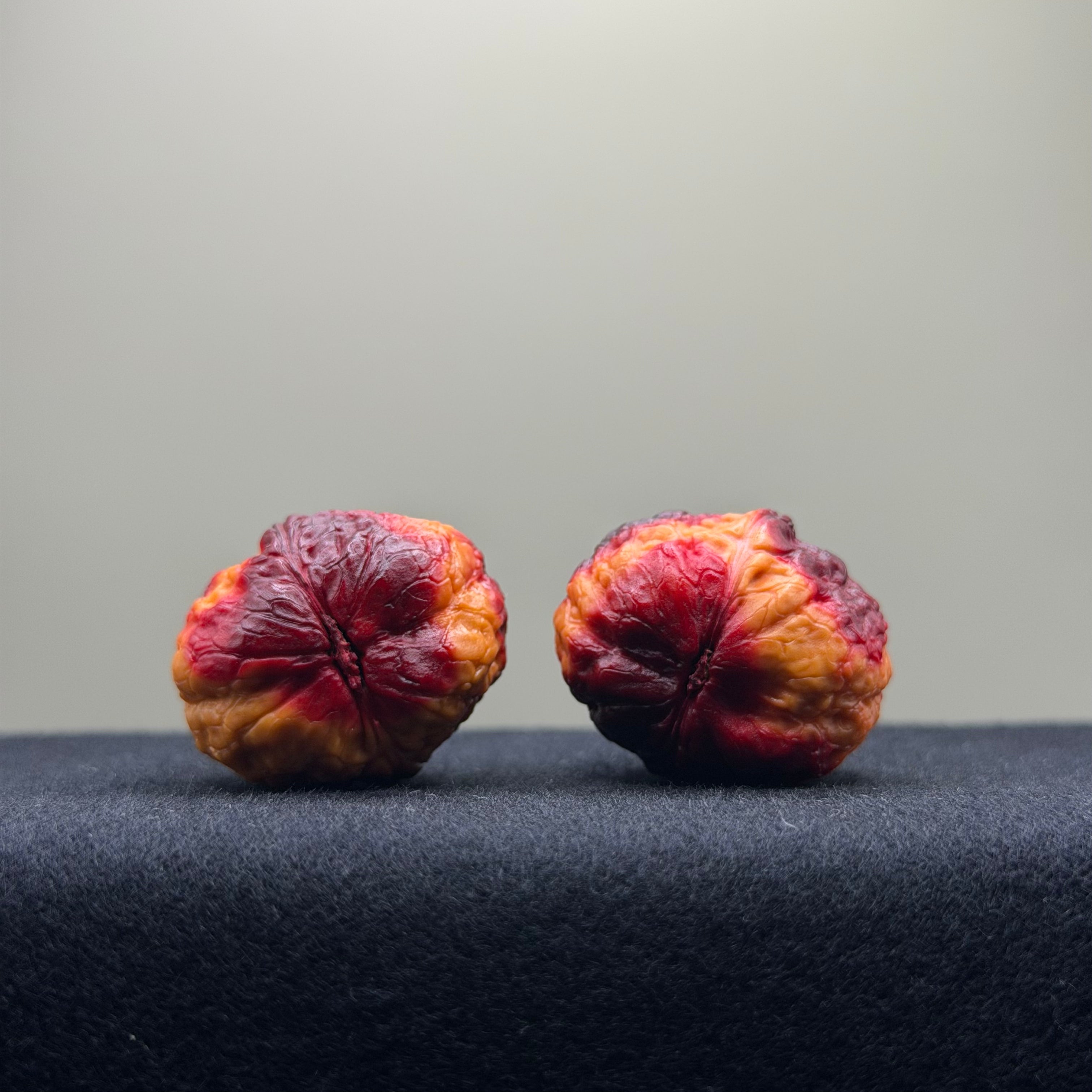 Mini Rainbow Cliff Wenwan Walnut · 26mm · Select Ritual