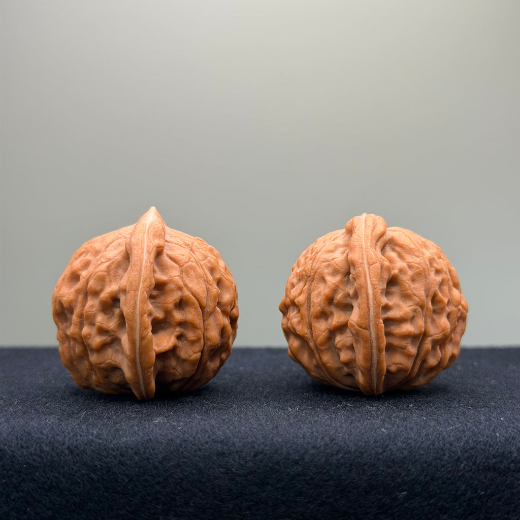 Small Red Robe Wenwan Walnut · 37mm · Natural · Premium Ritual