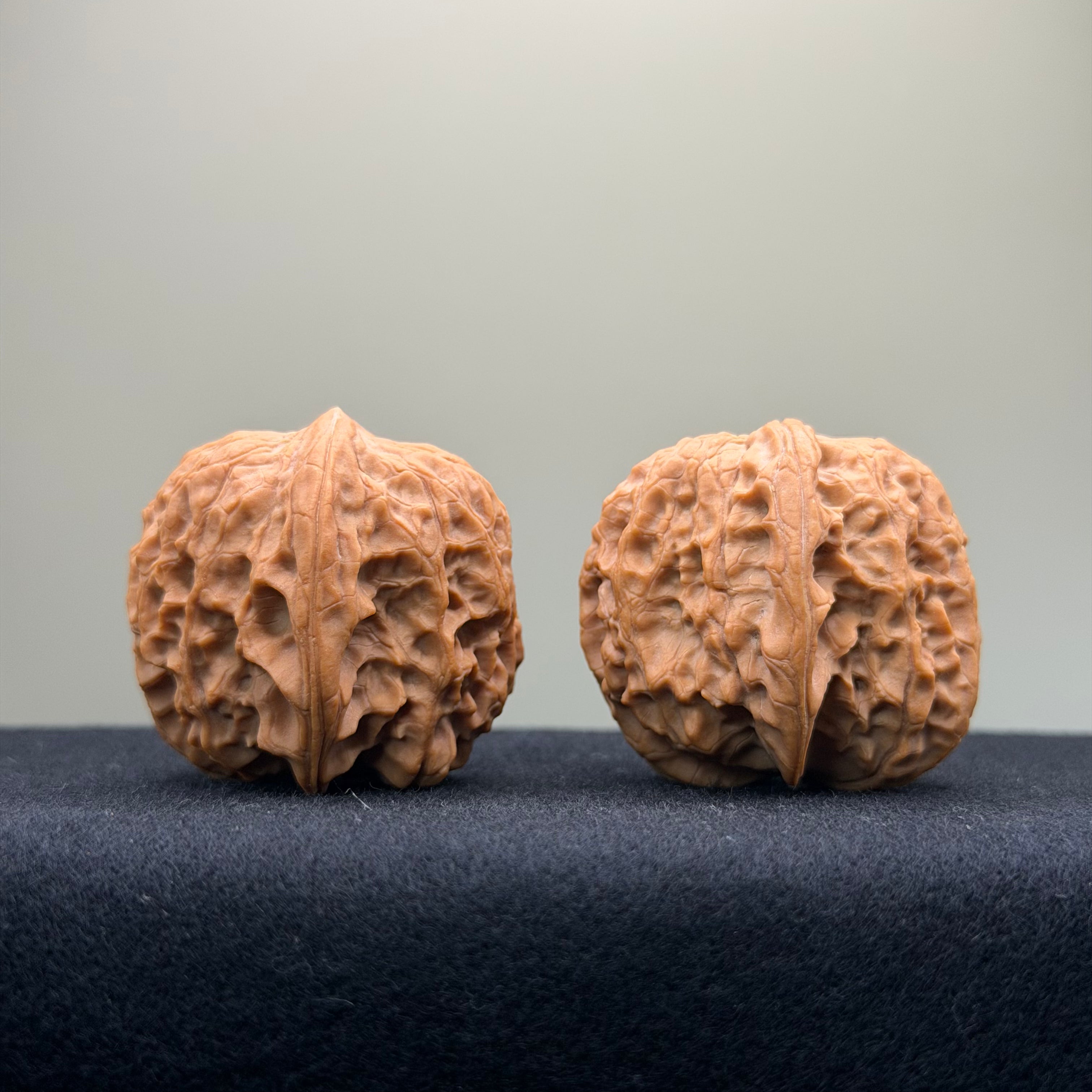 Stone Pier Wenwan Walnut · 37mm · Natural · Select Ritual
