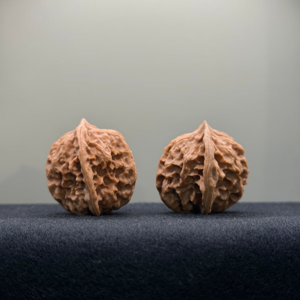 First Love Wenwan Walnut · 30mm · Natural · Entry Ritual