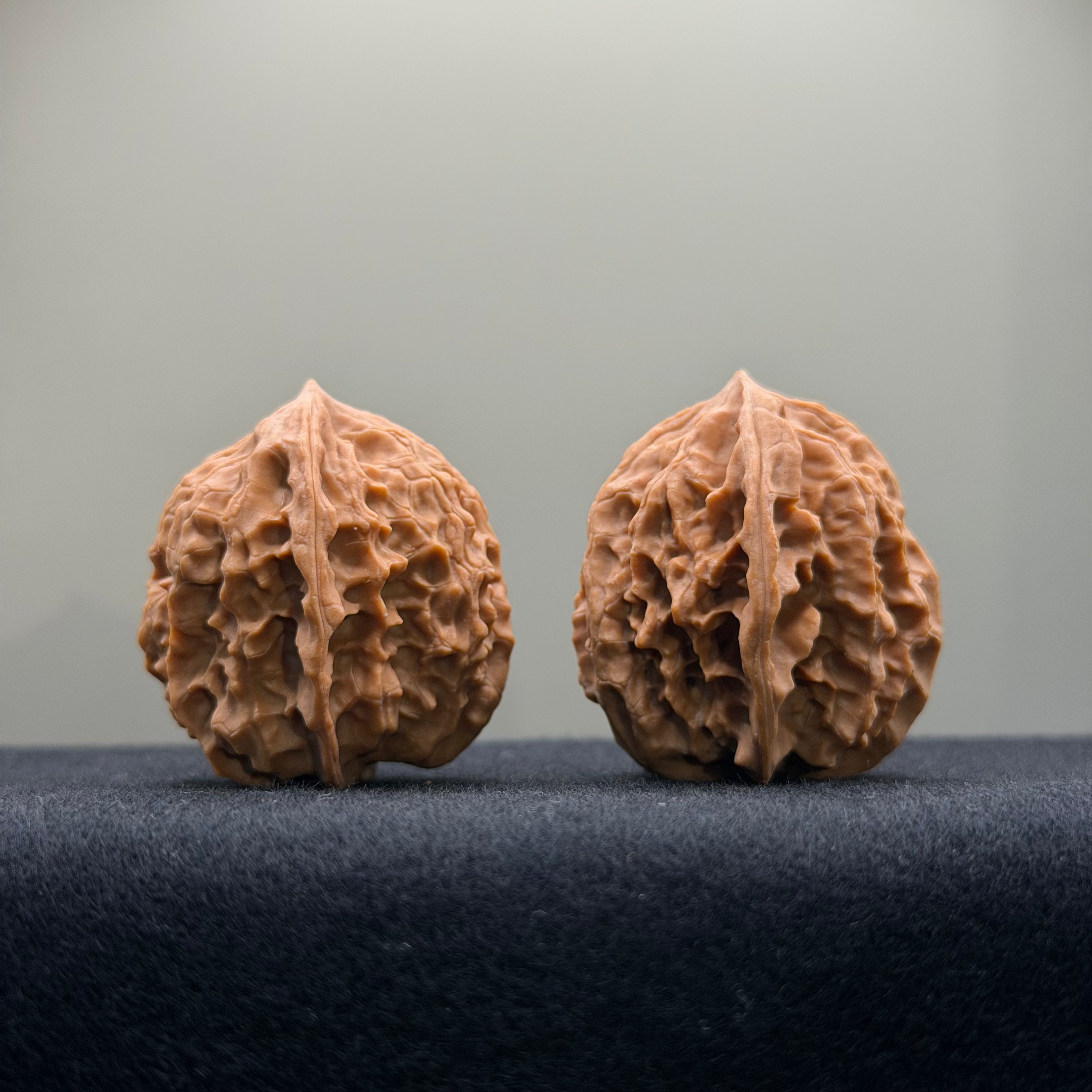 First Love Wenwan Walnut · 33mm · Natural · Entry Ritual