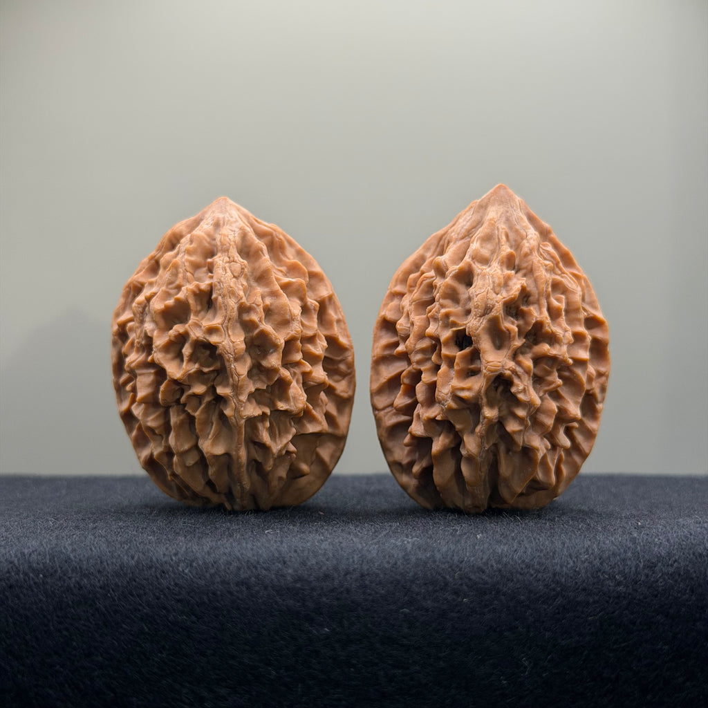 Fortune Rat Wenwan Walnut · 36mm · Natural · Select Ritual