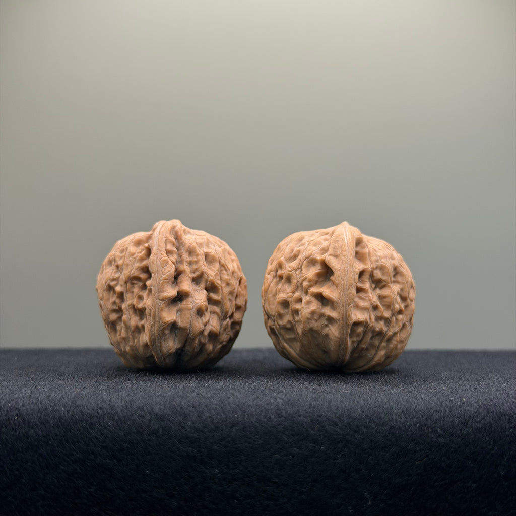 Iron Hammer Wenwan Walnut · 33mm · Natural · Entry Ritual