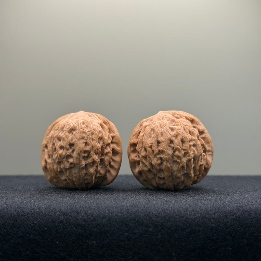Iron Hammer Wenwan Walnut · 32mm · Natural · Entry Ritual