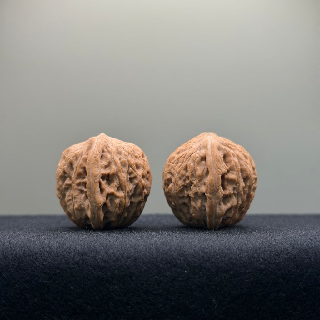 Iron Hammer Wenwan Walnut · 32mm · Natural · Entry Ritual