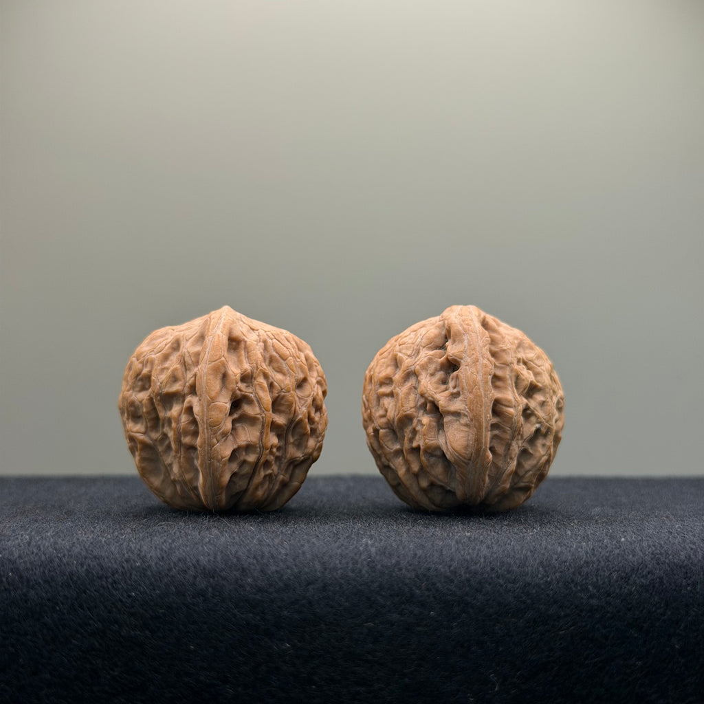 Iron Hammer Wenwan Walnut · 32mm · Natural · Entry Ritual