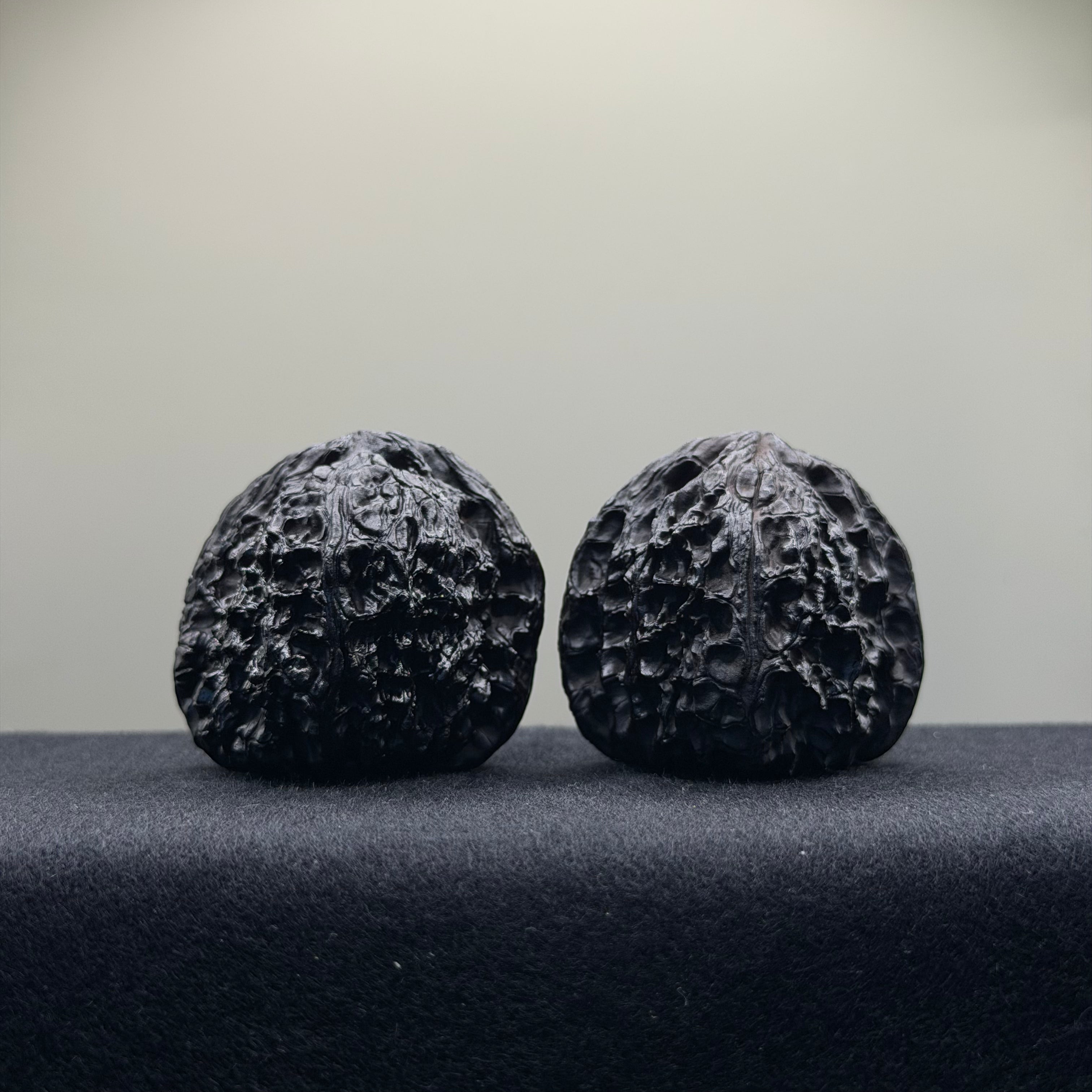 Ground Buried Wenwan Walnut · 43mm · Select Ritual
