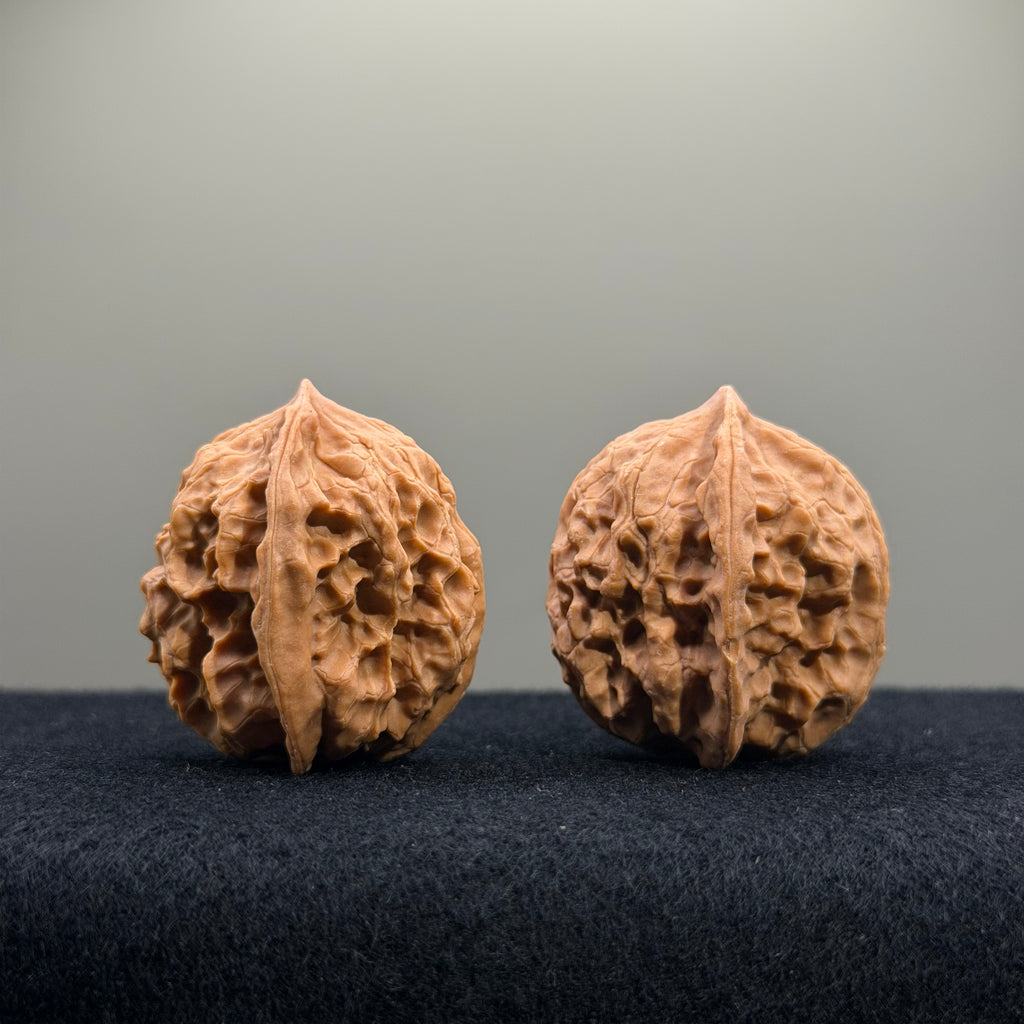 First Love Wenwan Walnut · 33mm · Natural · Entry Ritual