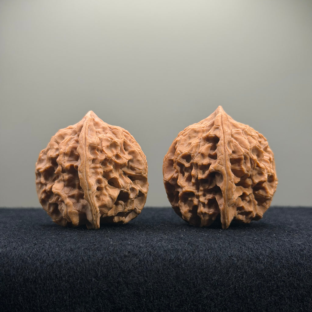 First Love Wenwan Walnut · 38mm · Natural · Select Ritual