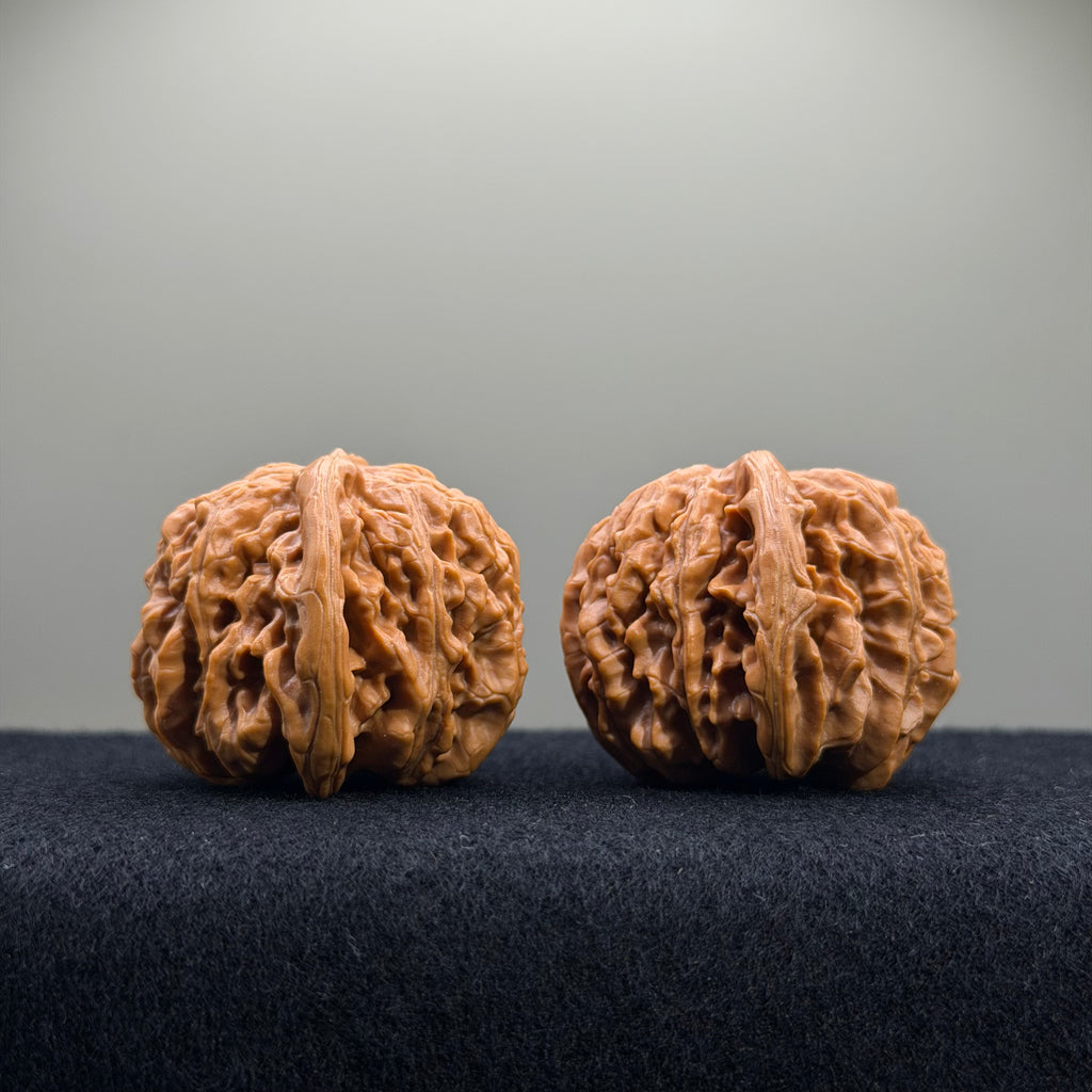 Four Towers Wenwan Walnut · 42mm · Select Ritual