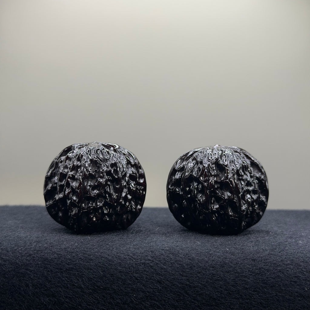 Ground Buried Millstone Wenwan Walnut · 34mm · Select Ritual