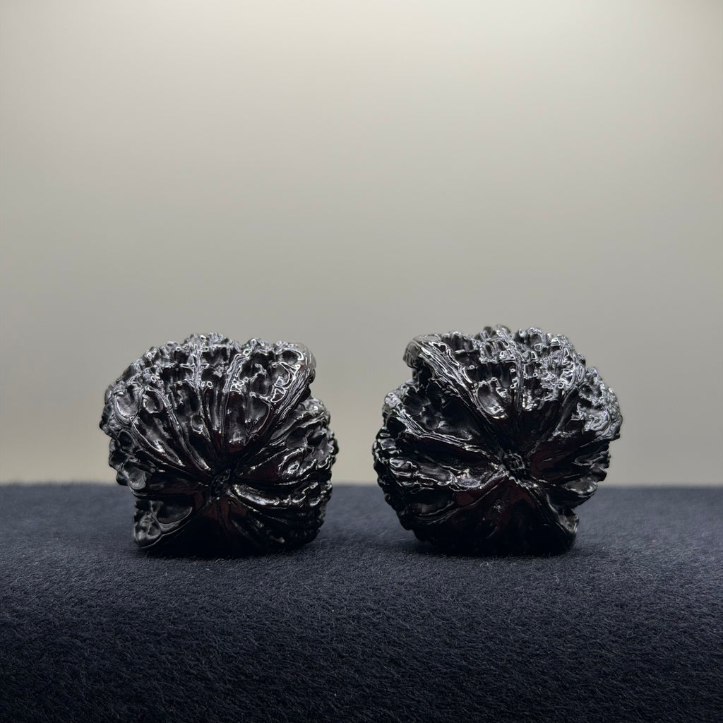 Ground Buried Millstone Wenwan Walnut · 34mm · Select Ritual