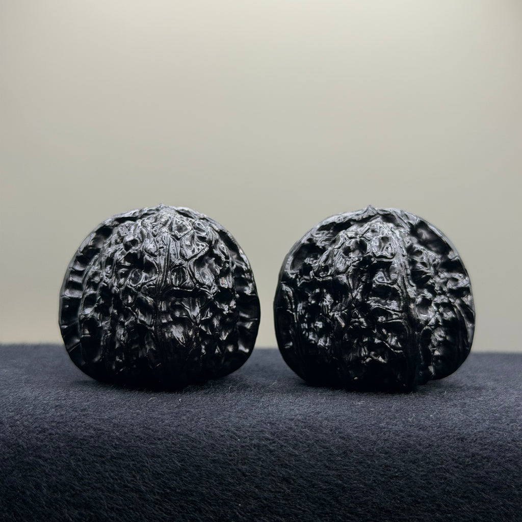 Ground Buried White Lion Wenwan Walnut · 38mm · Select Ritual