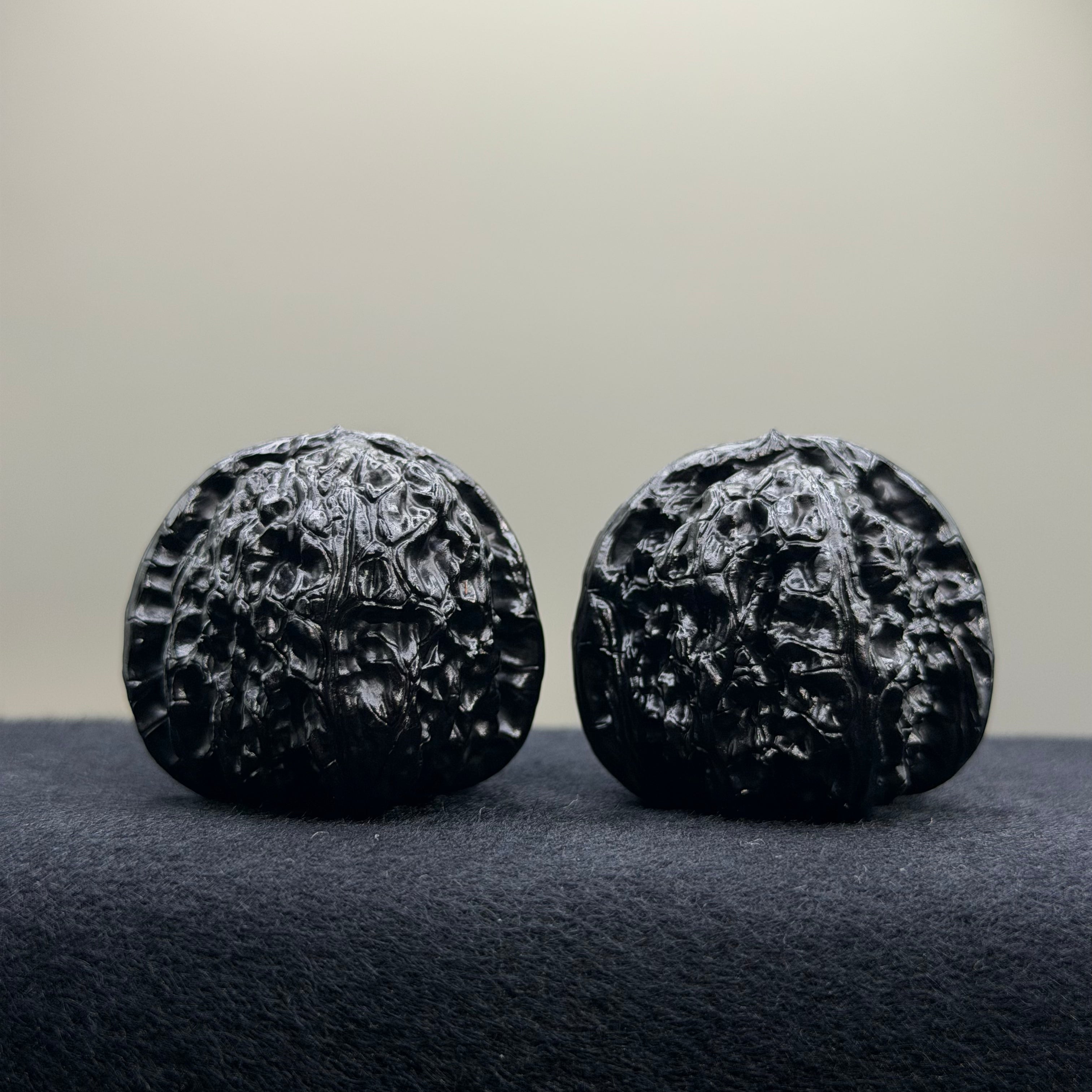 Ground Buried White Lion Wenwan Walnut · 38mm · Select Ritual