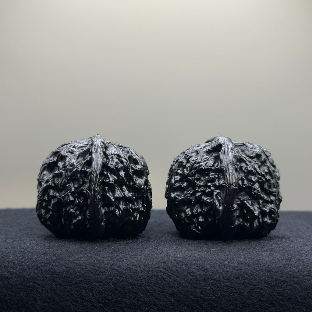 Ground Buried White Lion Wenwan Walnut · 38mm · Select Ritual