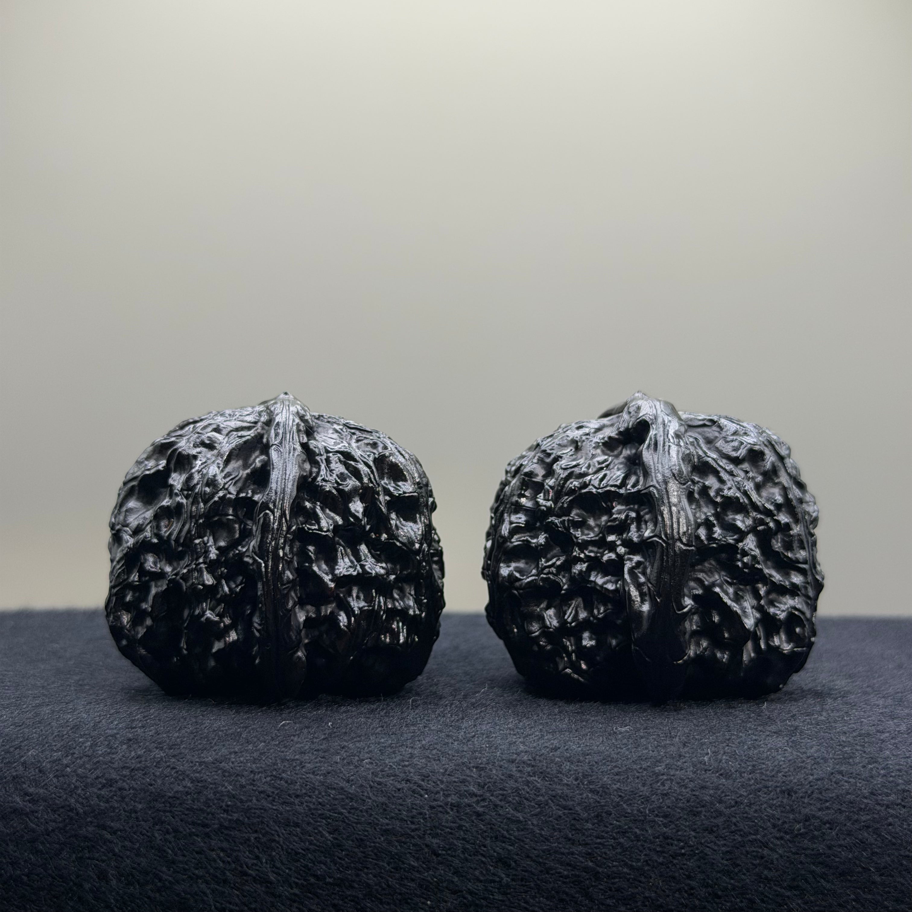 Ground Buried White Lion Wenwan Walnut · 38mm · Select Ritual