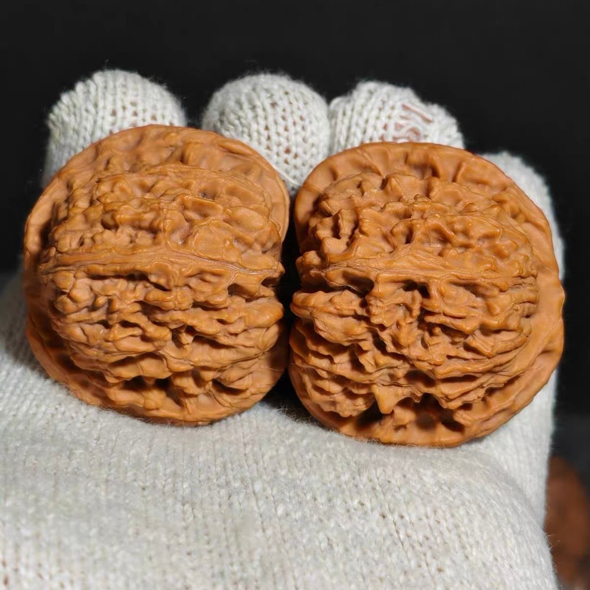 Nanjiang Stone Wenwan Walnut · 45mm · Natural · Premium Ritual