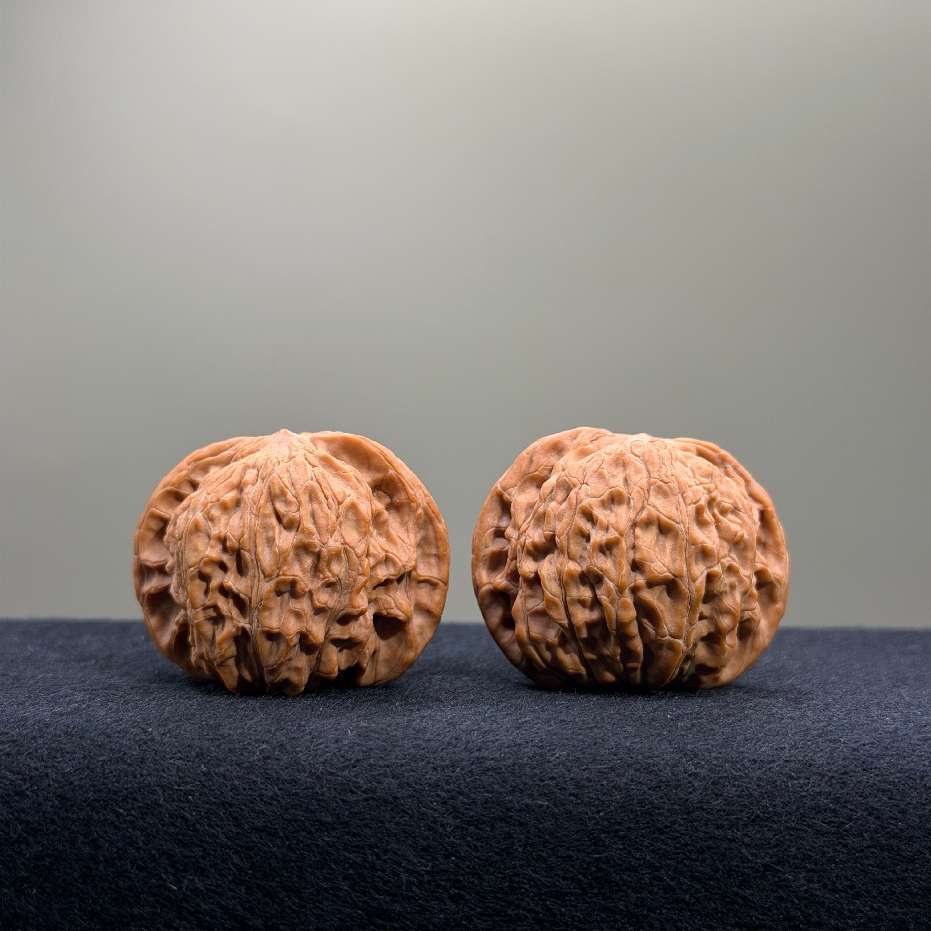 Millstone Wenwan Walnut · 40mm · Natural · Select Ritual