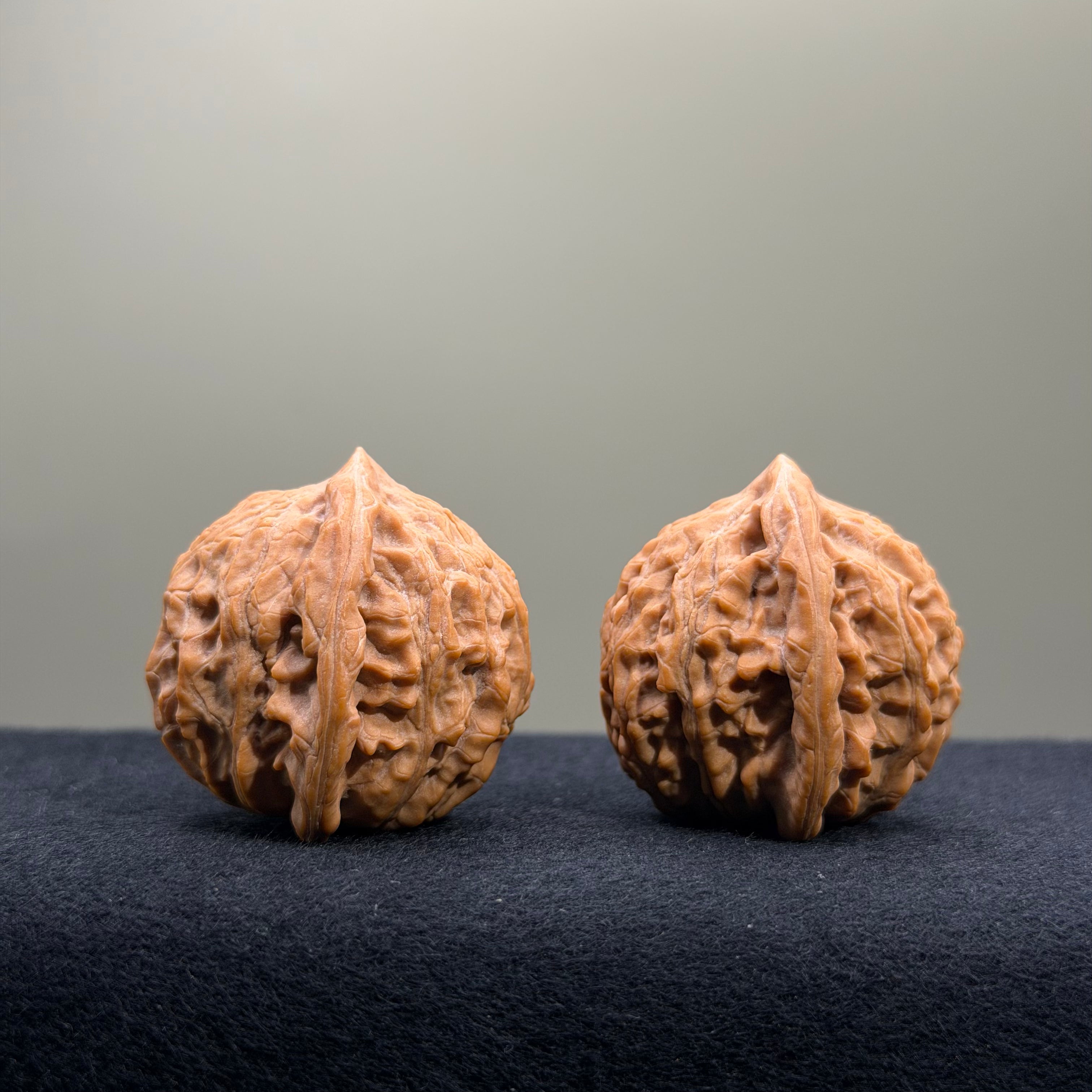 Longevity Peach Wenwan Walnut · 36mm · Natural · Select Ritual
