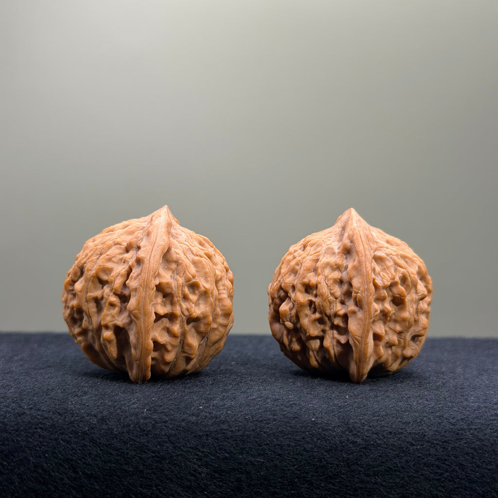 Longevity Peach Wenwan Walnut · 36mm · Natural · Select Ritual
