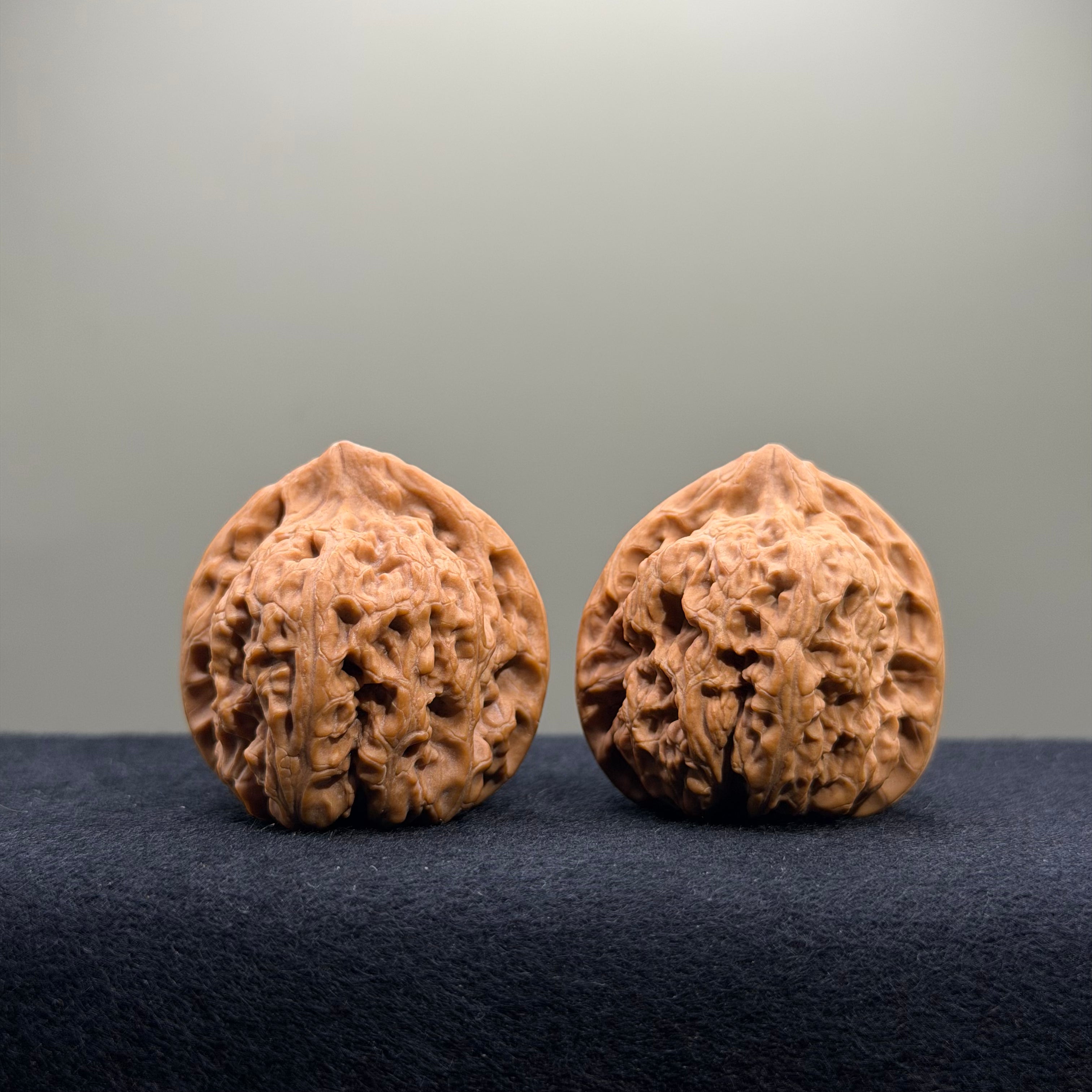 Rolling Ridge Wenwan Walnut · 37mm · Natural · Select Ritual