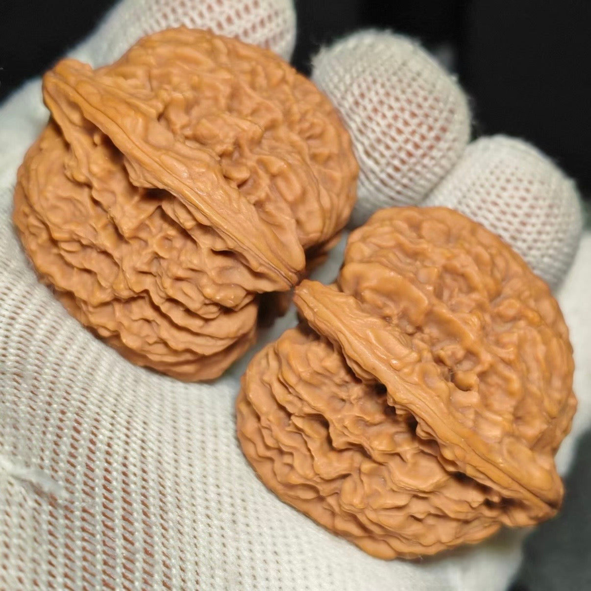 Nanjiang Stone Wenwan Walnut · 38mm · Natural · Premium Ritual