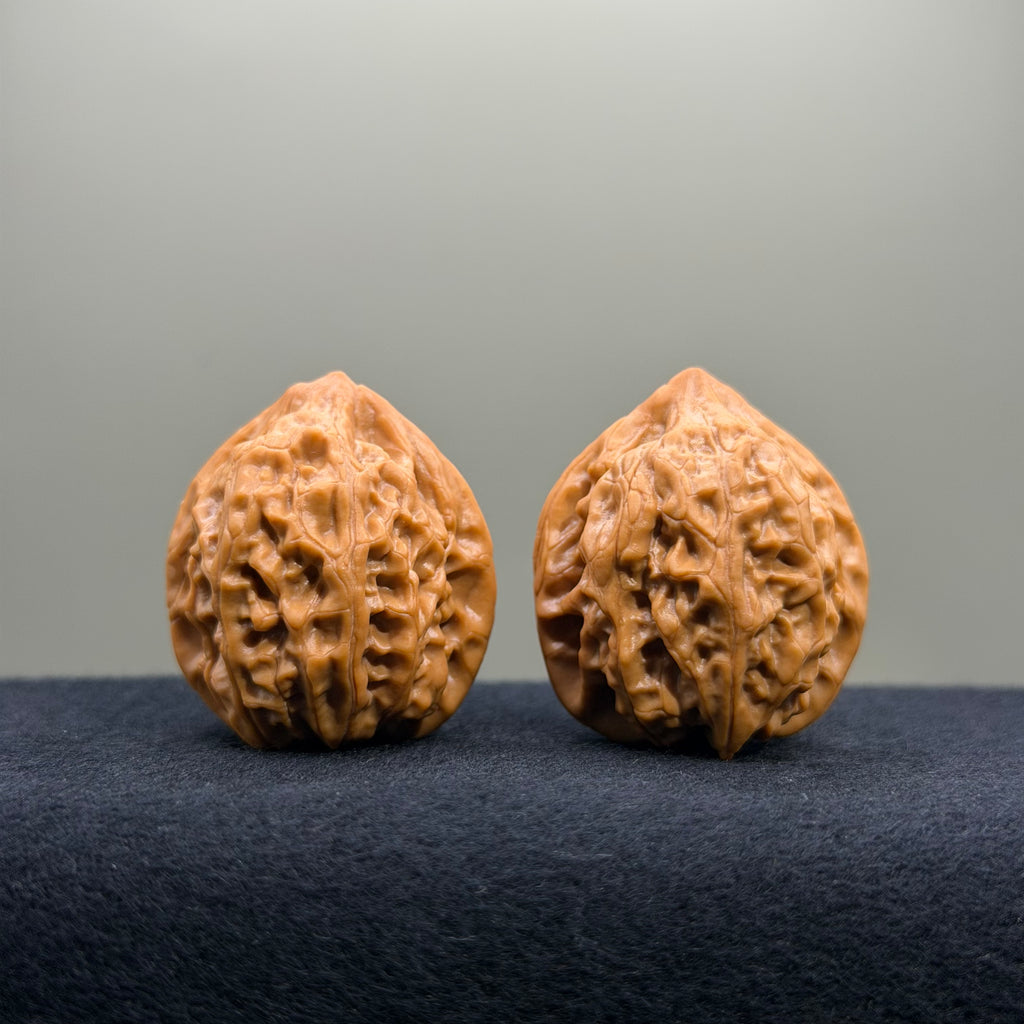 Chicken Heart Wenwan Walnut · 32mm · Natural · Premium Ritual
