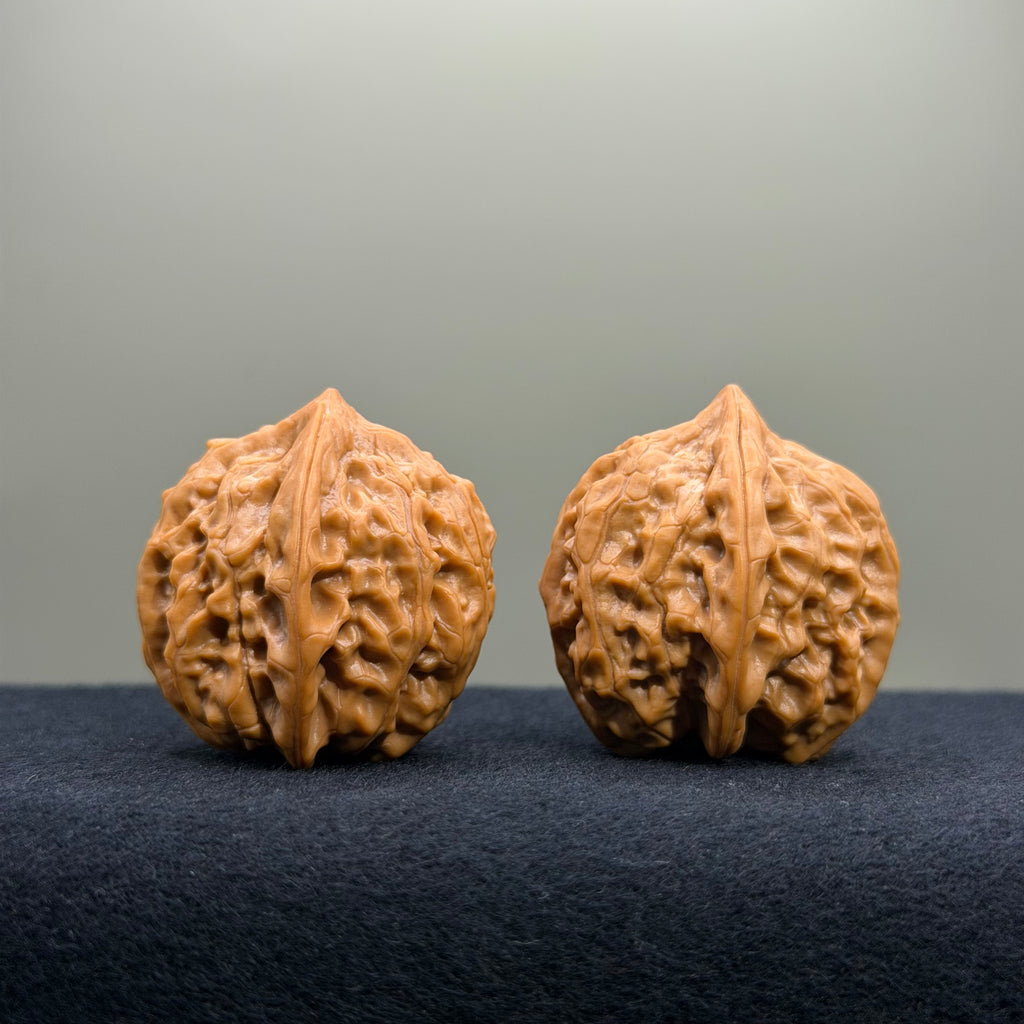 Chicken Heart Wenwan Walnut · 32mm · Natural · Premium Ritual