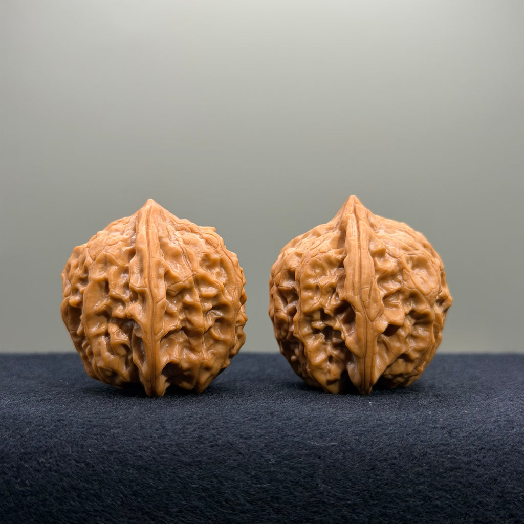 Chicken Heart Wenwan Walnut · 32mm · Natural · Premium Ritual