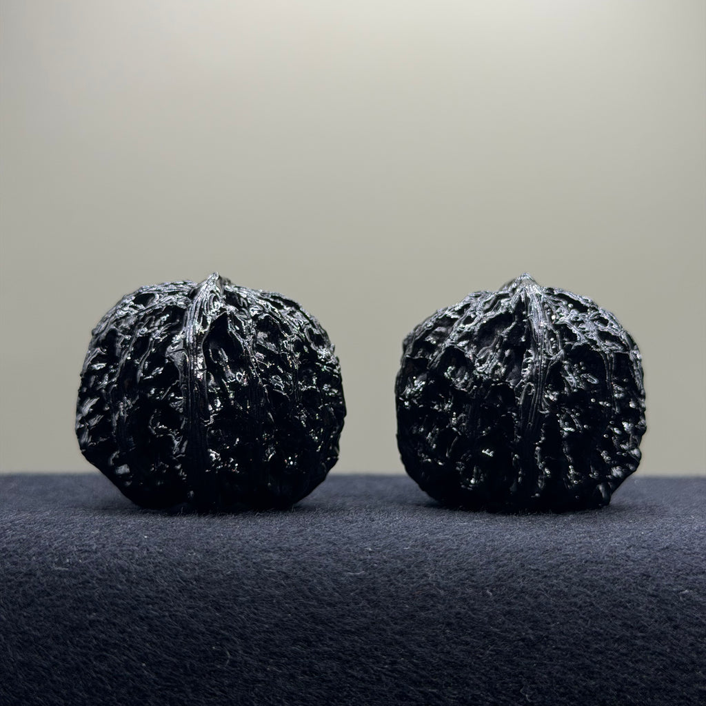 Ground Buried Apple Orchard Wenwan Walnut · 37mm · Natural · Select Ritual