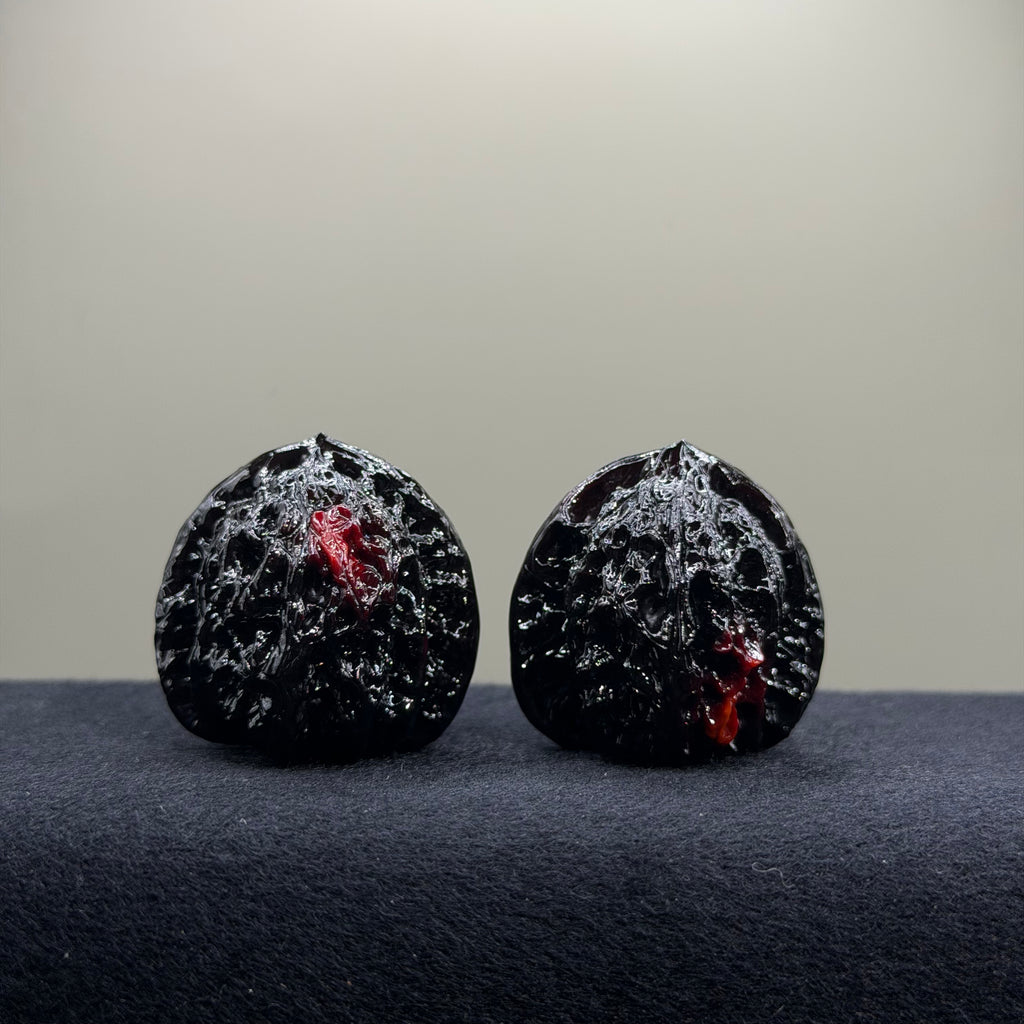 Ground Buried Mist Cloud Wenwan Walnut · 36mm · Select Ritual