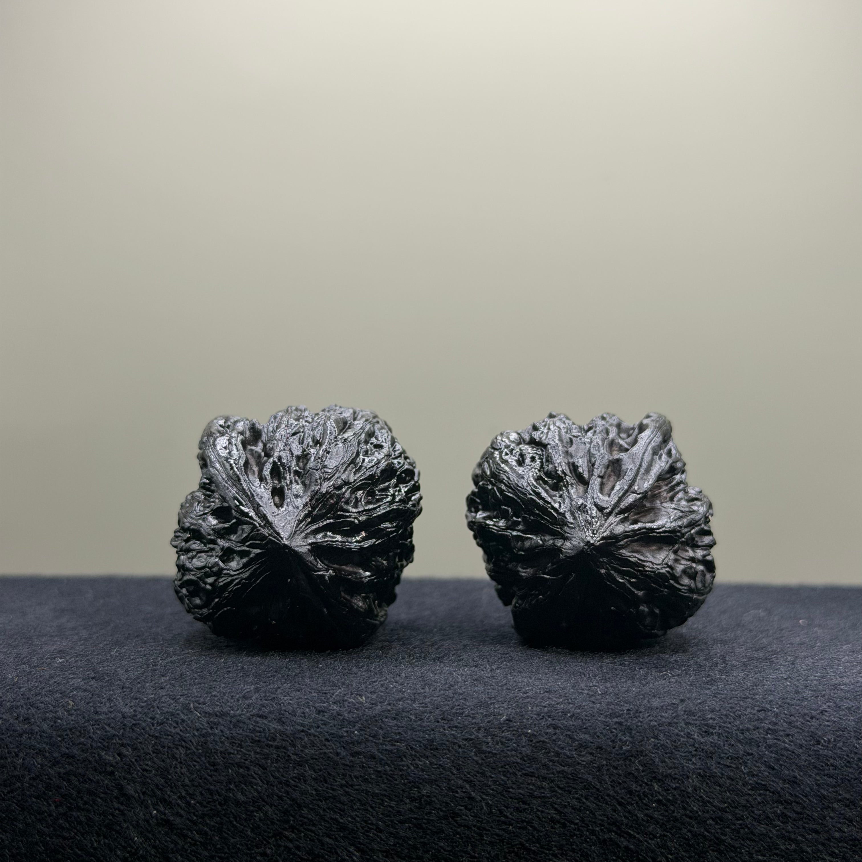 Ground Buried Hammer Wenwan Walnut · 34mm · Select Ritual