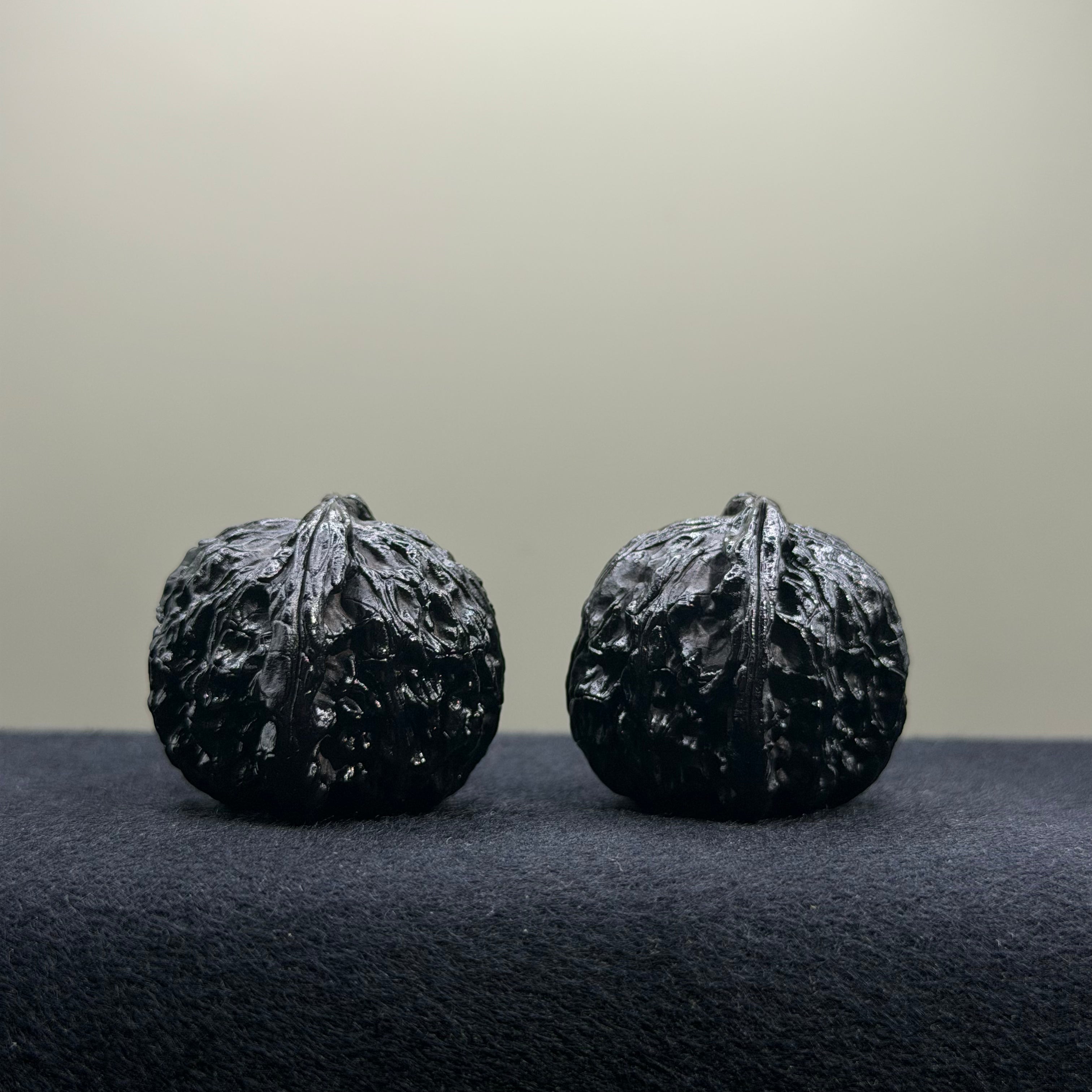 Ground Buried White Lion Wenwan Walnut · 34mm · Select Ritual