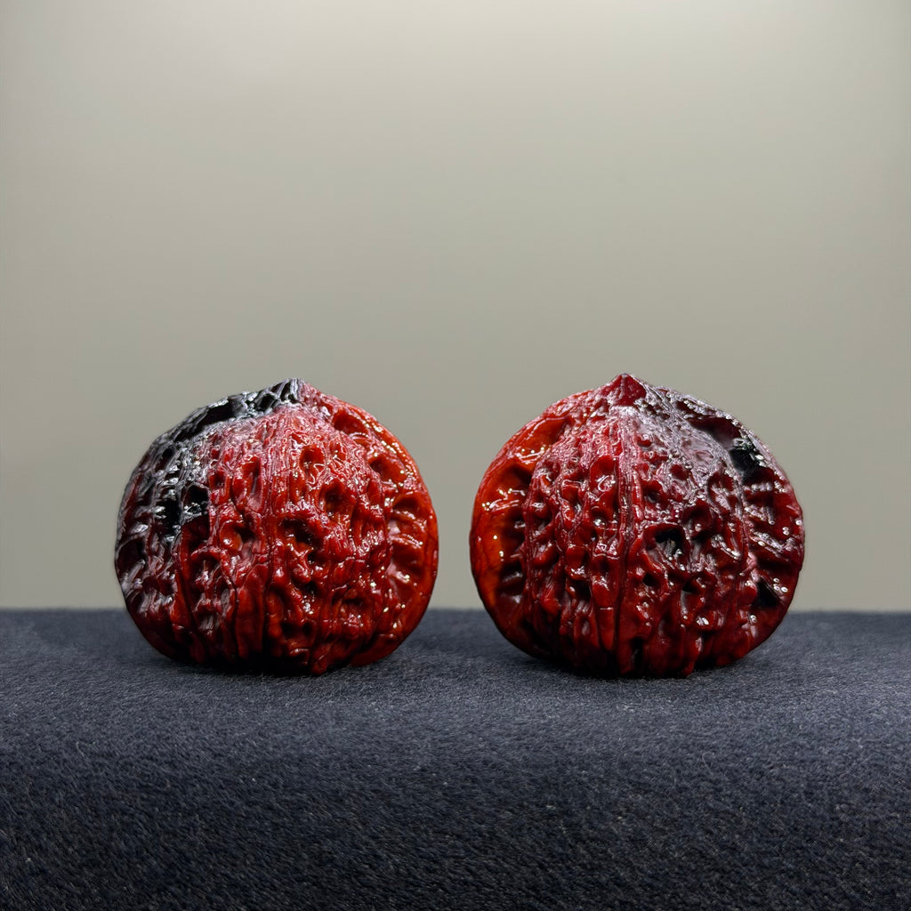 Ground Buried Palace Lantern Wenwan Walnut · 40mm · Select Ritual