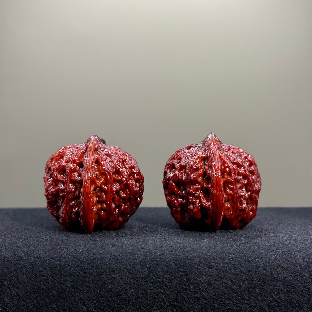 Ground Buried Palace Lantern Wenwan Walnut · 40mm · Select Ritual