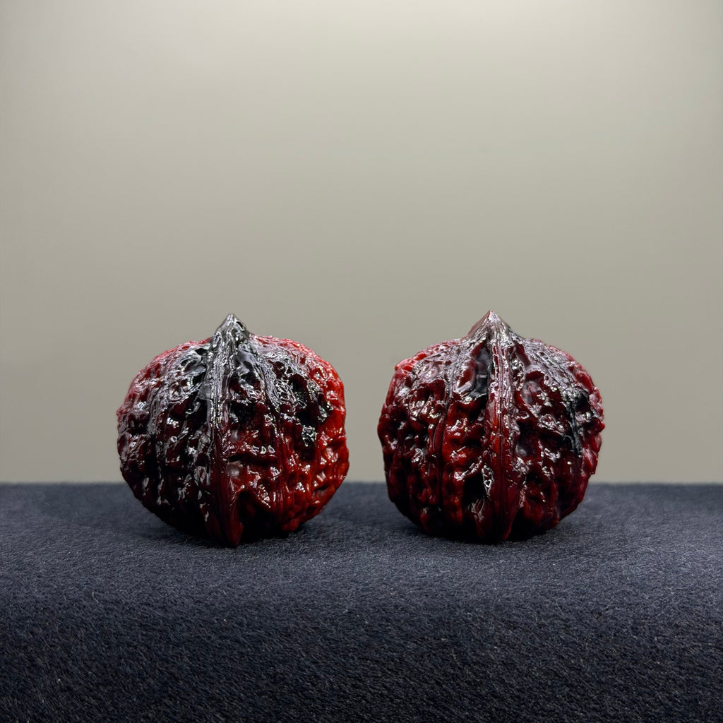 Ground Buried Palace Lantern Wenwan Walnut · 40mm · Select Ritual