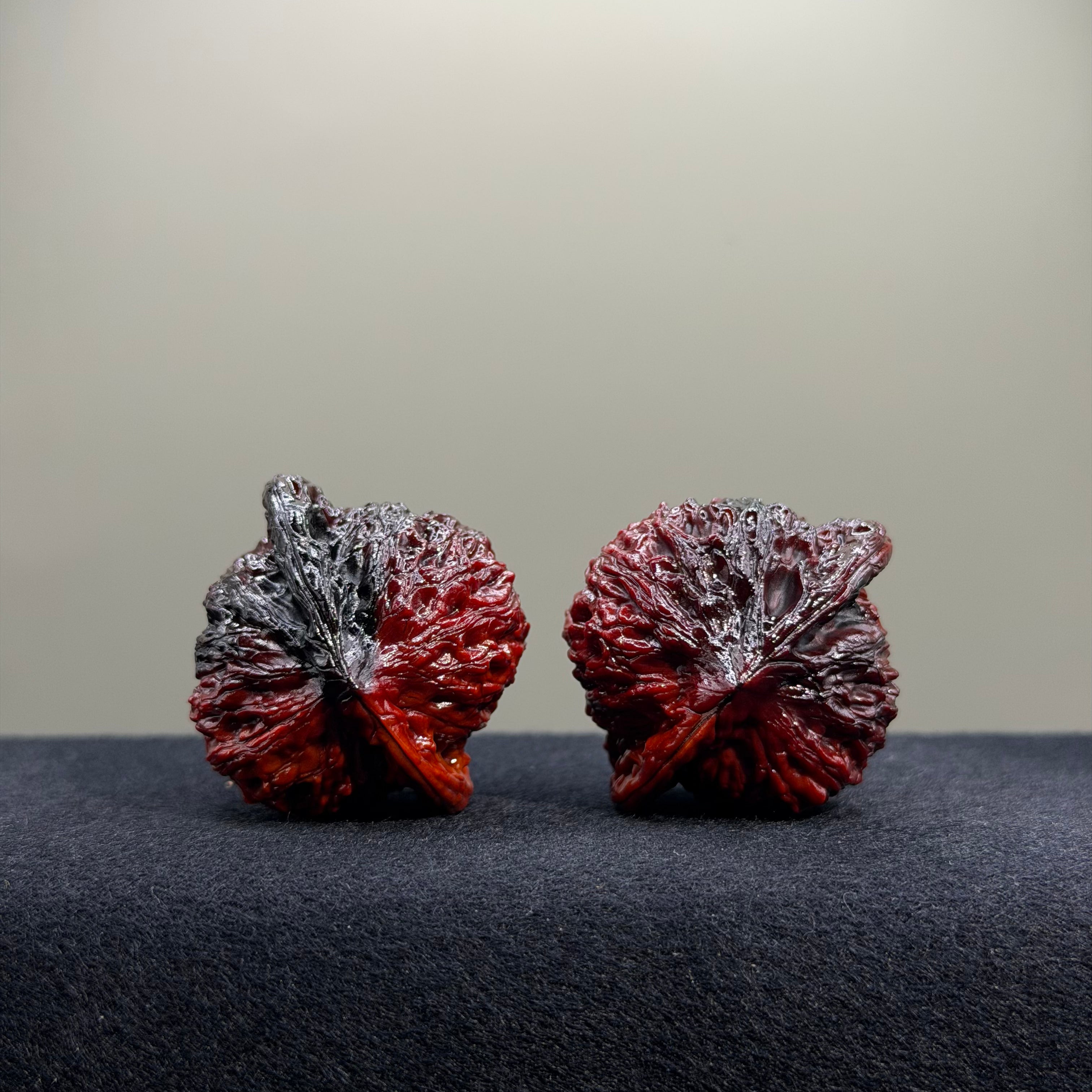 Ground Buried Palace Lantern Wenwan Walnut · 40mm · Select Ritual