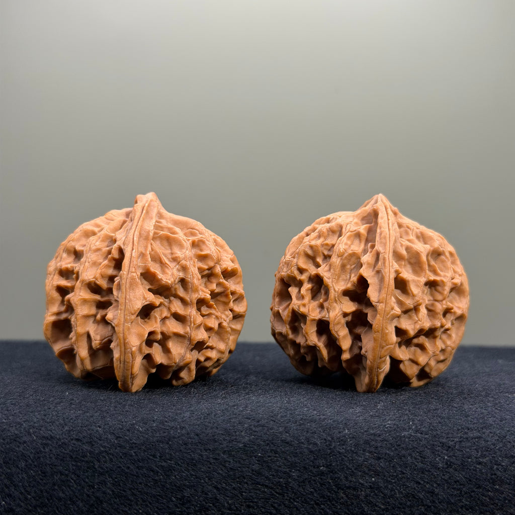 Triangular · Apple Orchard Wenwan Walnut · 39mm · Natural · Select Ritual